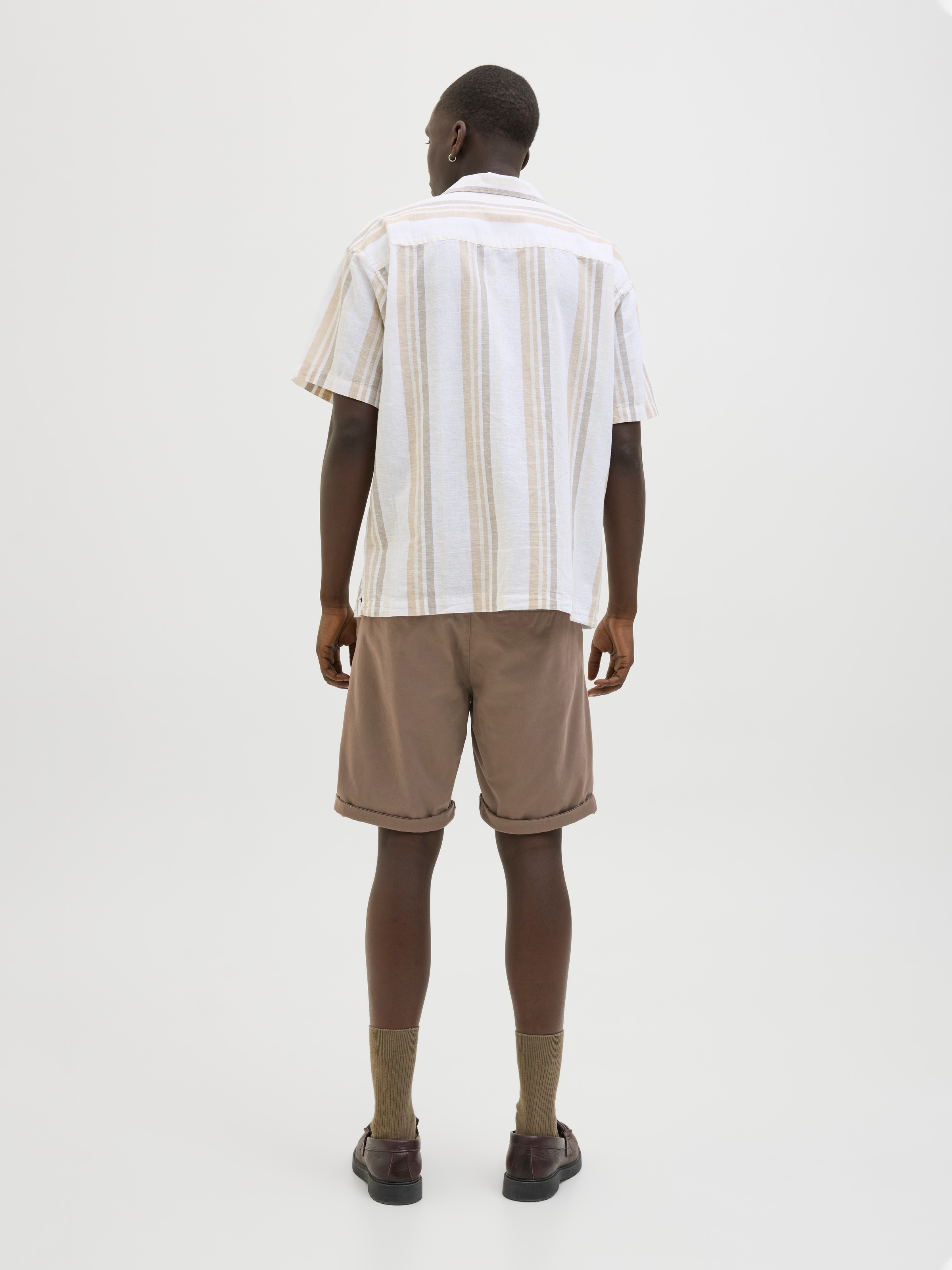 Jack & Jones Chinoshorts »JPSTBOWIE JJSHORTS S«  mit Aufschlag