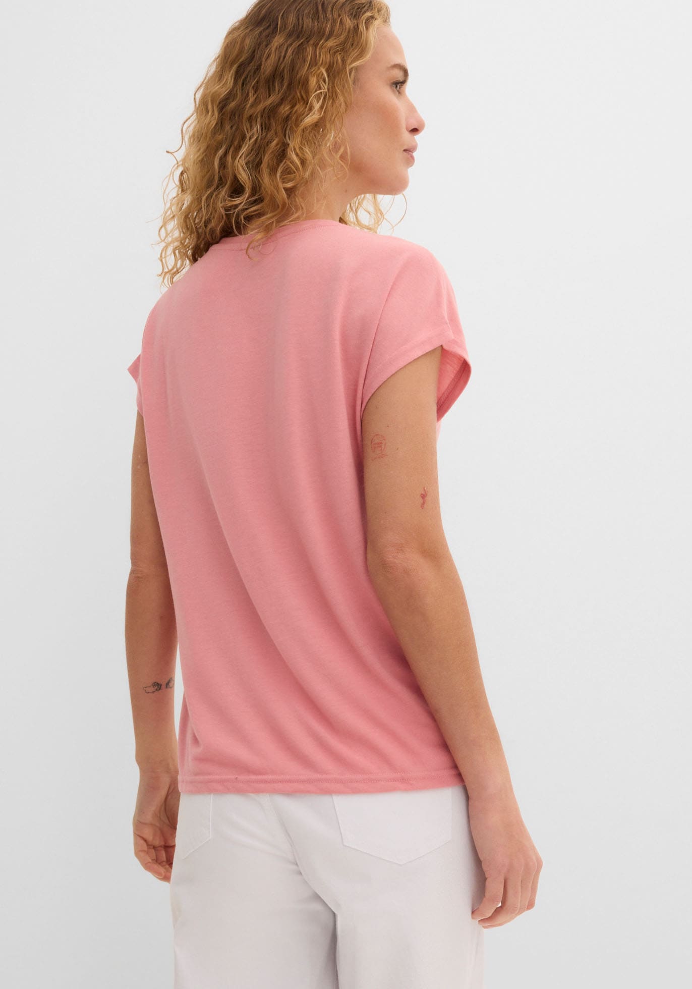 bonprix T-Shirt »T-Shirt mit Glitzerdruck« schmale Passform, Kurzarm, mit Glitzerdruck
