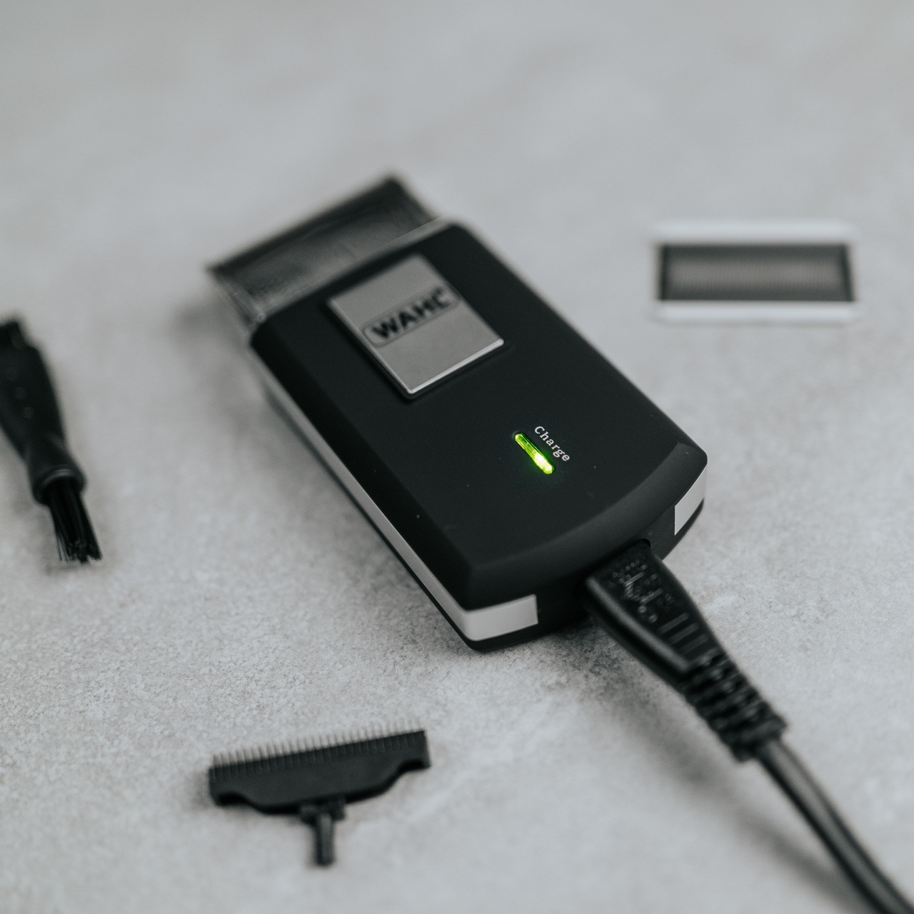 Wahl Rasoirs électriques »Travel Shaver« 8 cuis Aufsätze Kompaktes Design, LED-Ladenanzeige