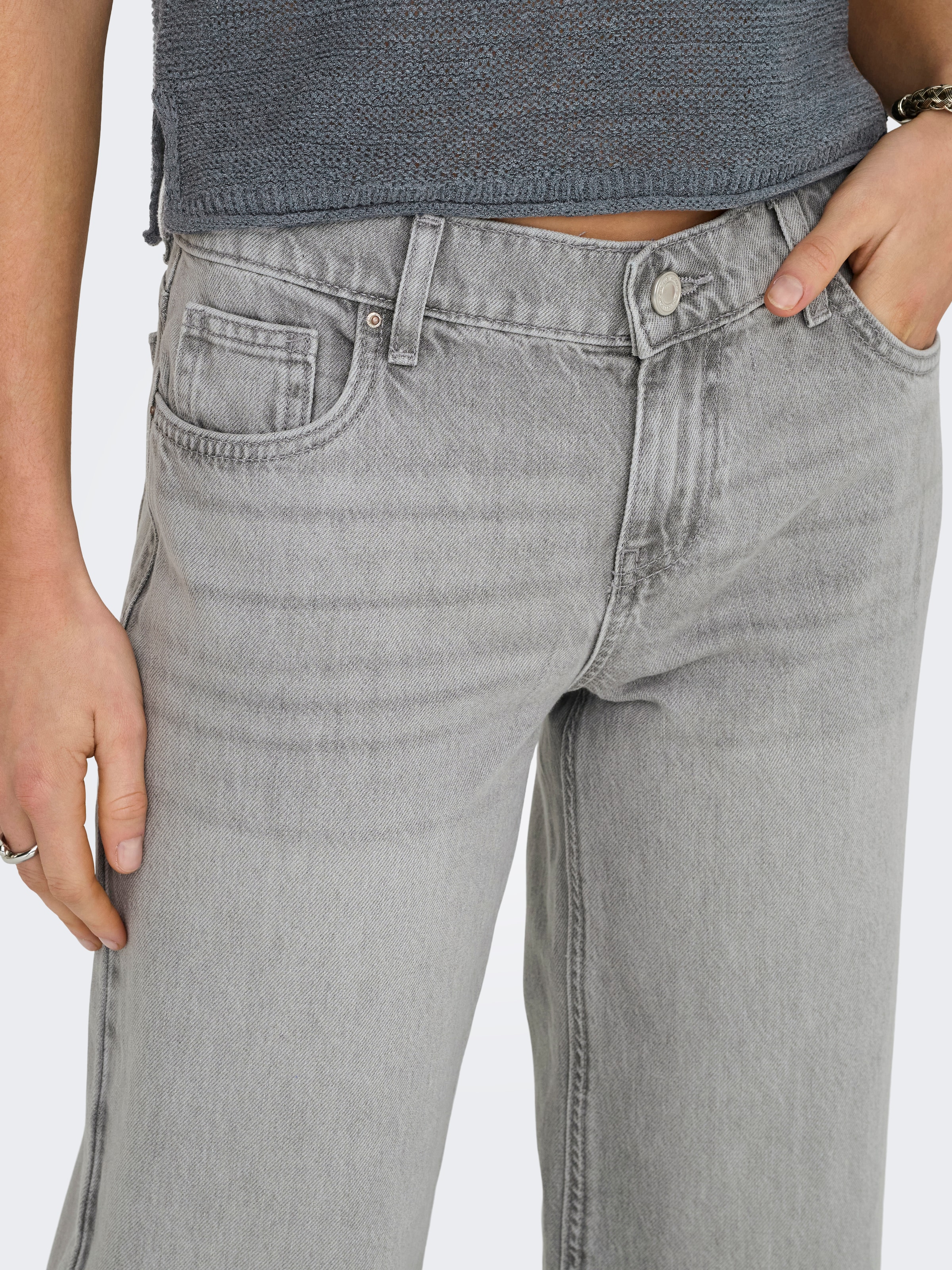 ONLY Jeans taille basse »ONLBRENDA LOW WIDE DNM CRO117 NOOS«