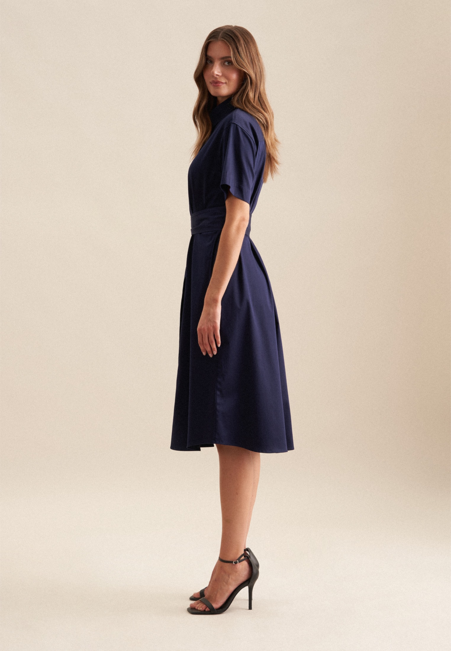 seidensticker Sommerkleid »Schwarze Rose« Kurzarm Kragen Uni