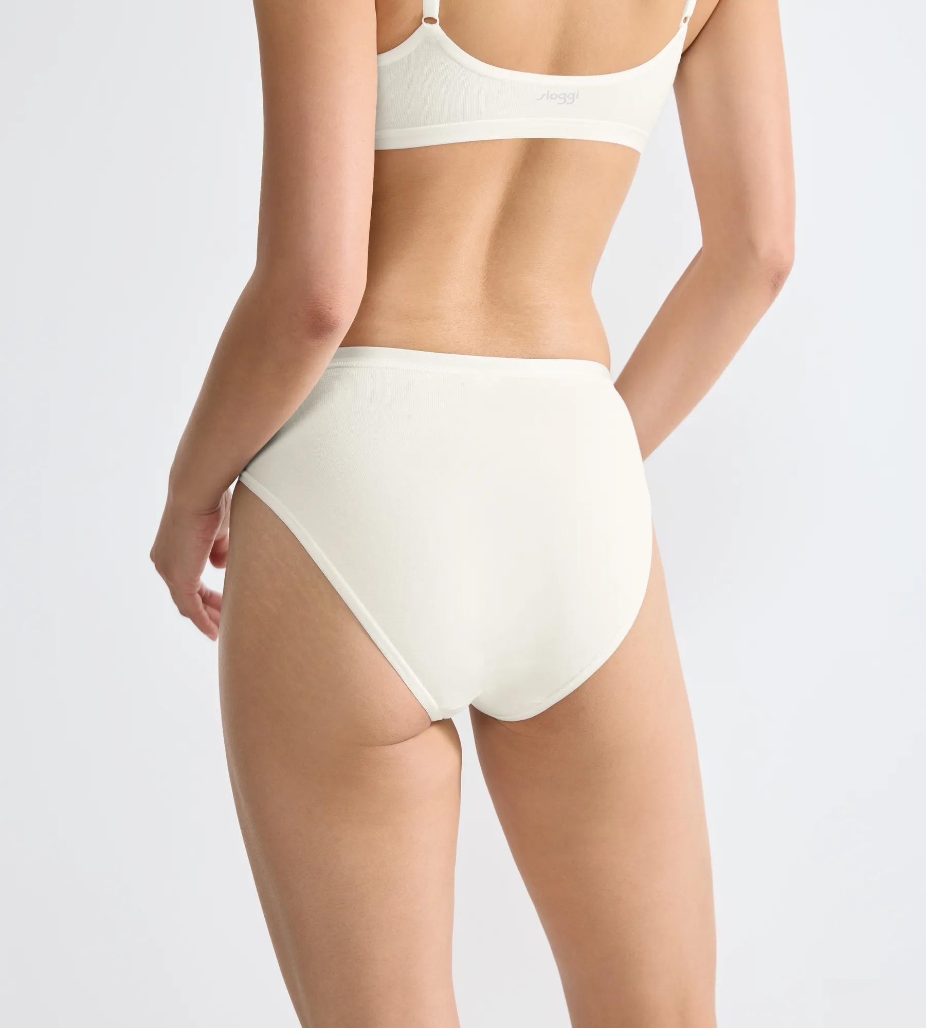 sloggi Slip tai »GO Daily Cotton« détails effet brillant, grande ouverture de jambe, doux, élastique