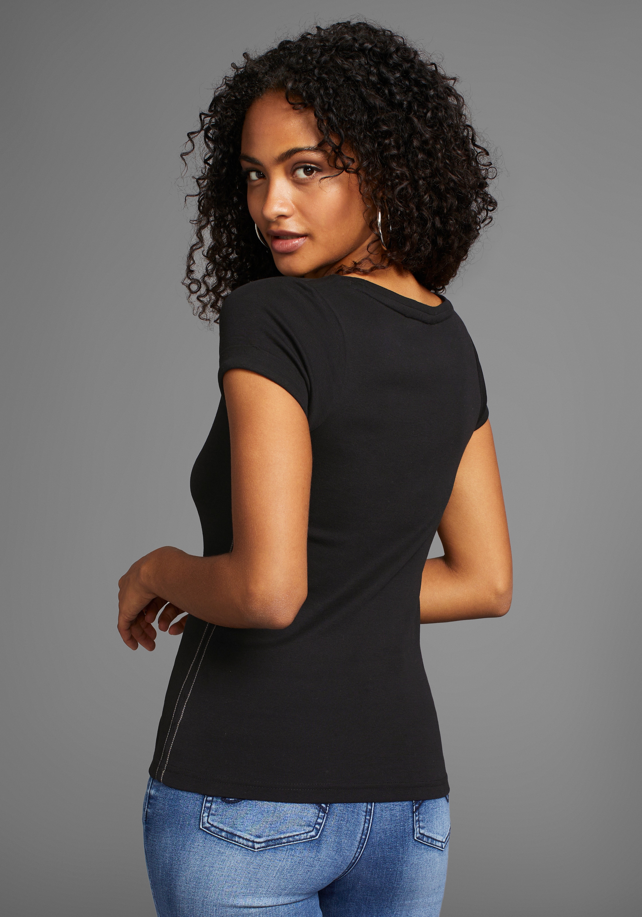 KangaROOS T-shirt à manches courtes Kurzarm,  körpernahe Passform,  bedrucktes Design