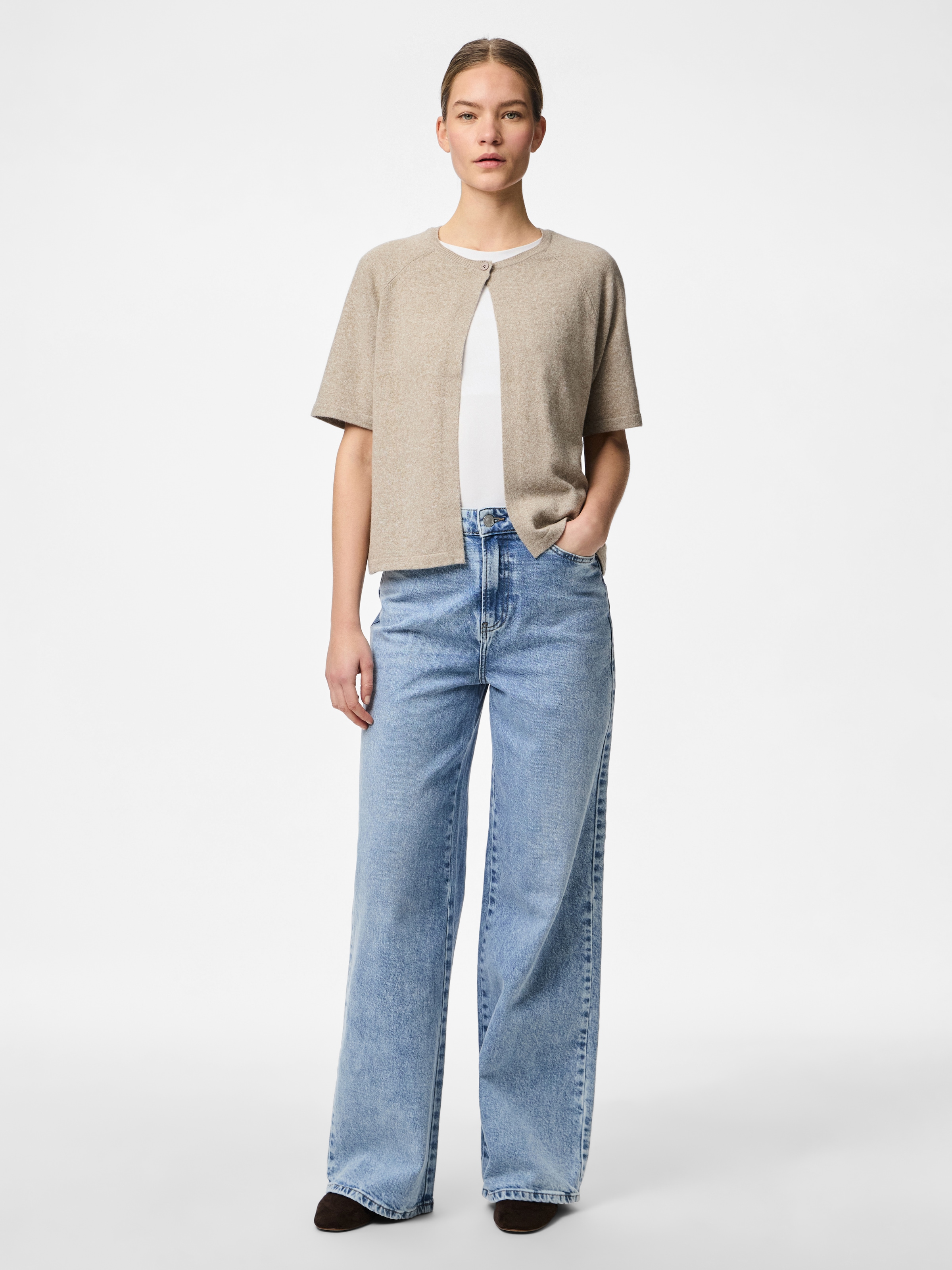 pieces Pull à col rond »PCBREE SS O-NECK KNIT CARDIGAN NOOS BC«