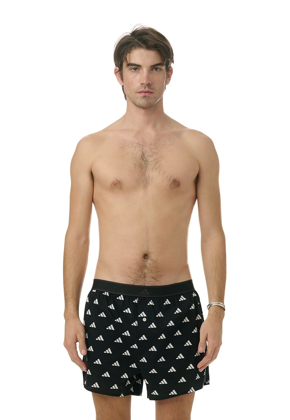 adidas Sportswear Trunk »Active Woven« lockere Passform, Knopfleiste, elastischer Bund, Webqualität