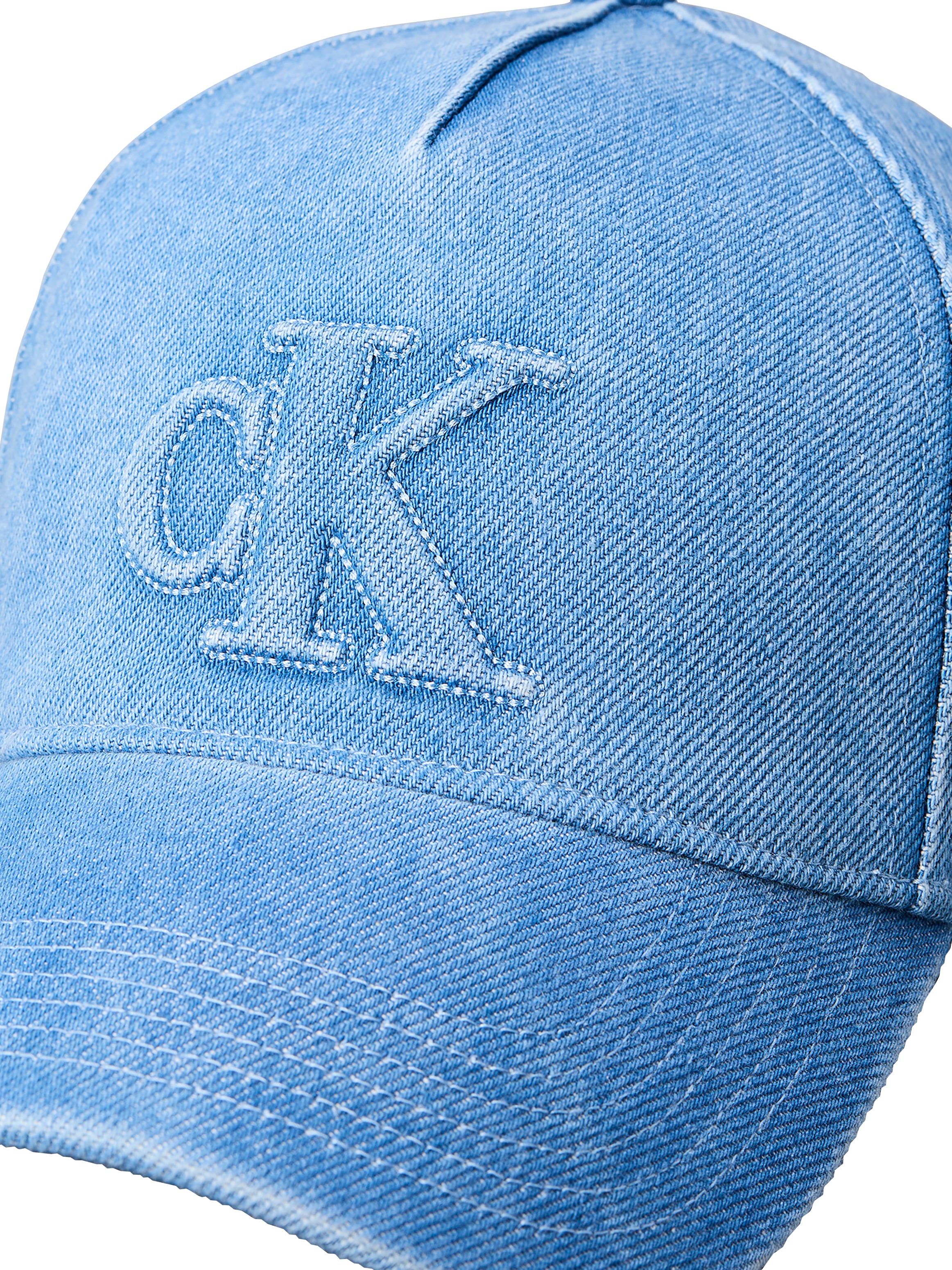 Calvin Klein Casquette de baseball »SEASONAL LOGO DENIM CAP« Regular fit und grössenverstellbar