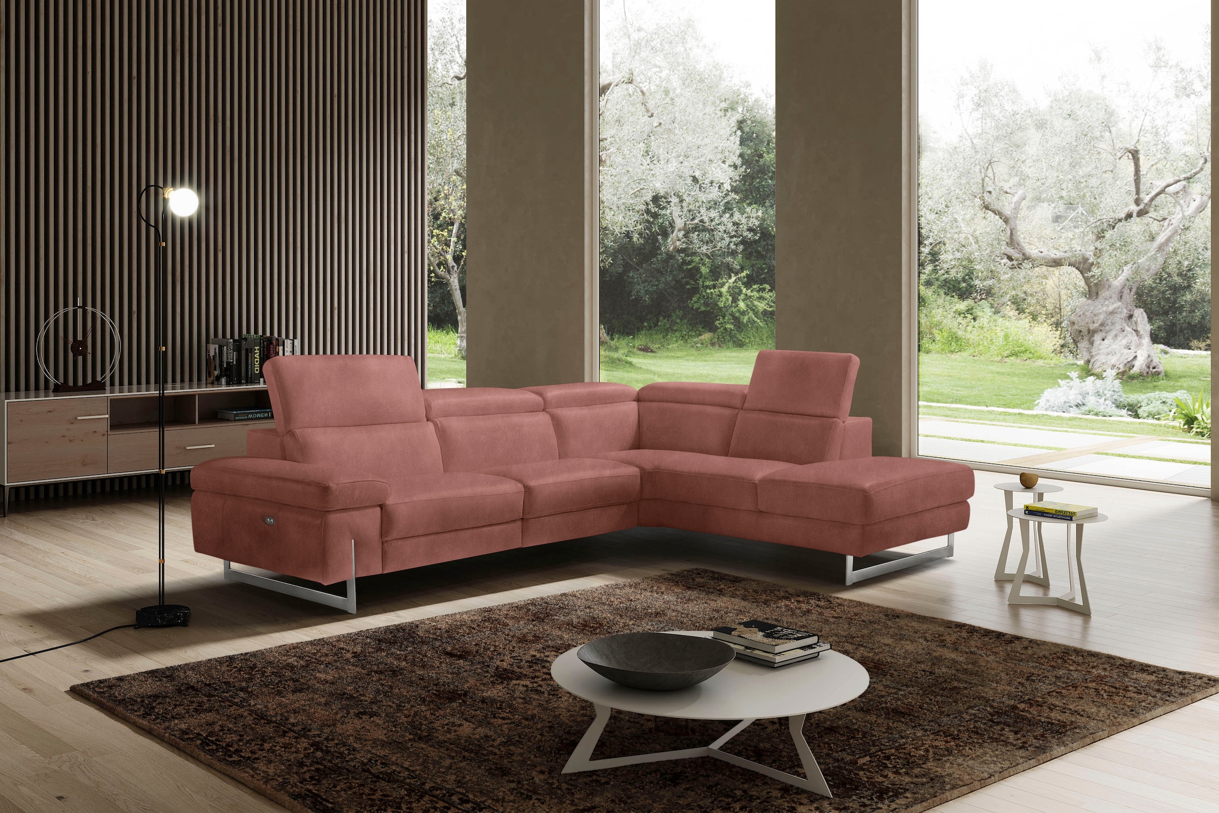 Egoitaliano Ecksofa »Candice, elegant, edel und bequem, erstklassiger Sitzkomfort, L-Form« inkl. 2 elektrischer Relaxfunktionen, Bedienung über Taste an Armlehne