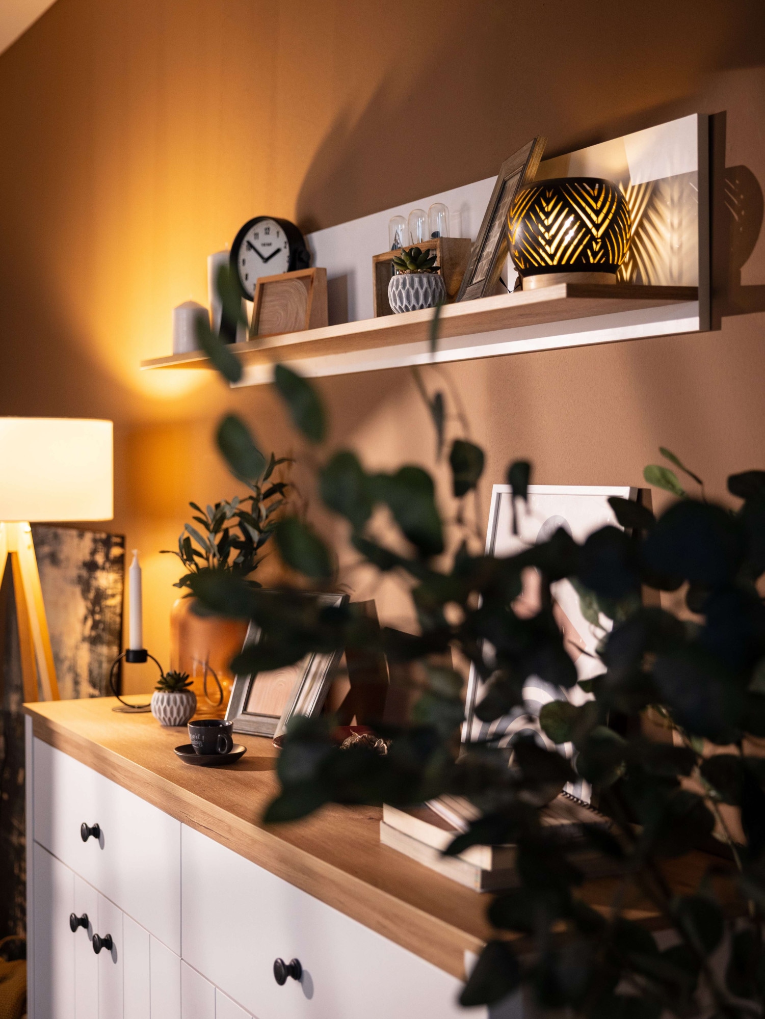 Home affaire Buffet »BEDFORD Kommode, Kombikommode, Anrichte, Schrank« Profil MDF 2D recouvert, marquage à chaud