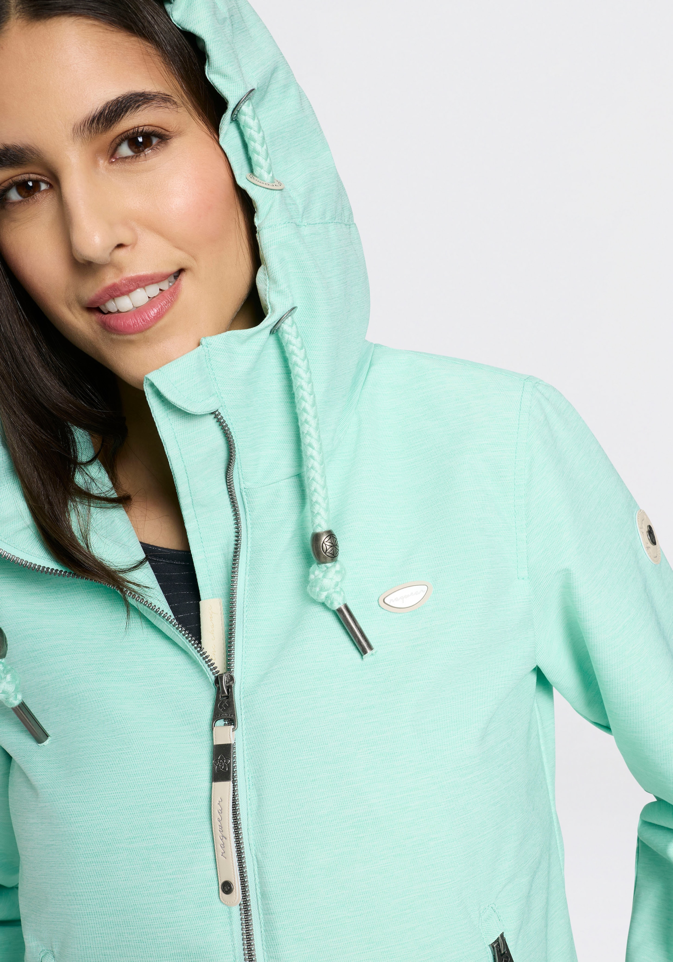 Ragwear Veste d'extérieur »NUGGIE O« avec capuche coupe longueur hanches, col montant, avec fermeture éclair