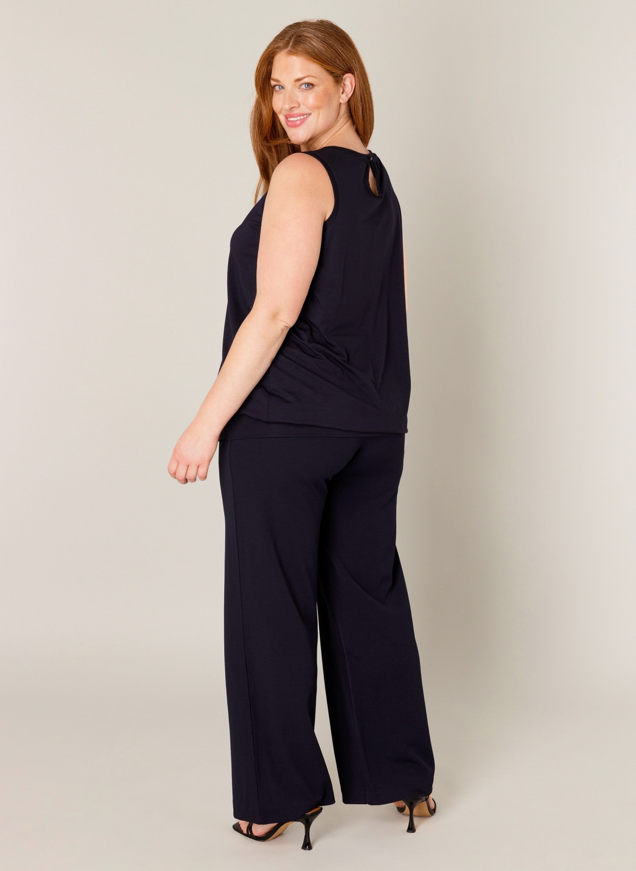 Base Level Curvy Longtop »Yasmina« Formgebendes Bündchen am Saum