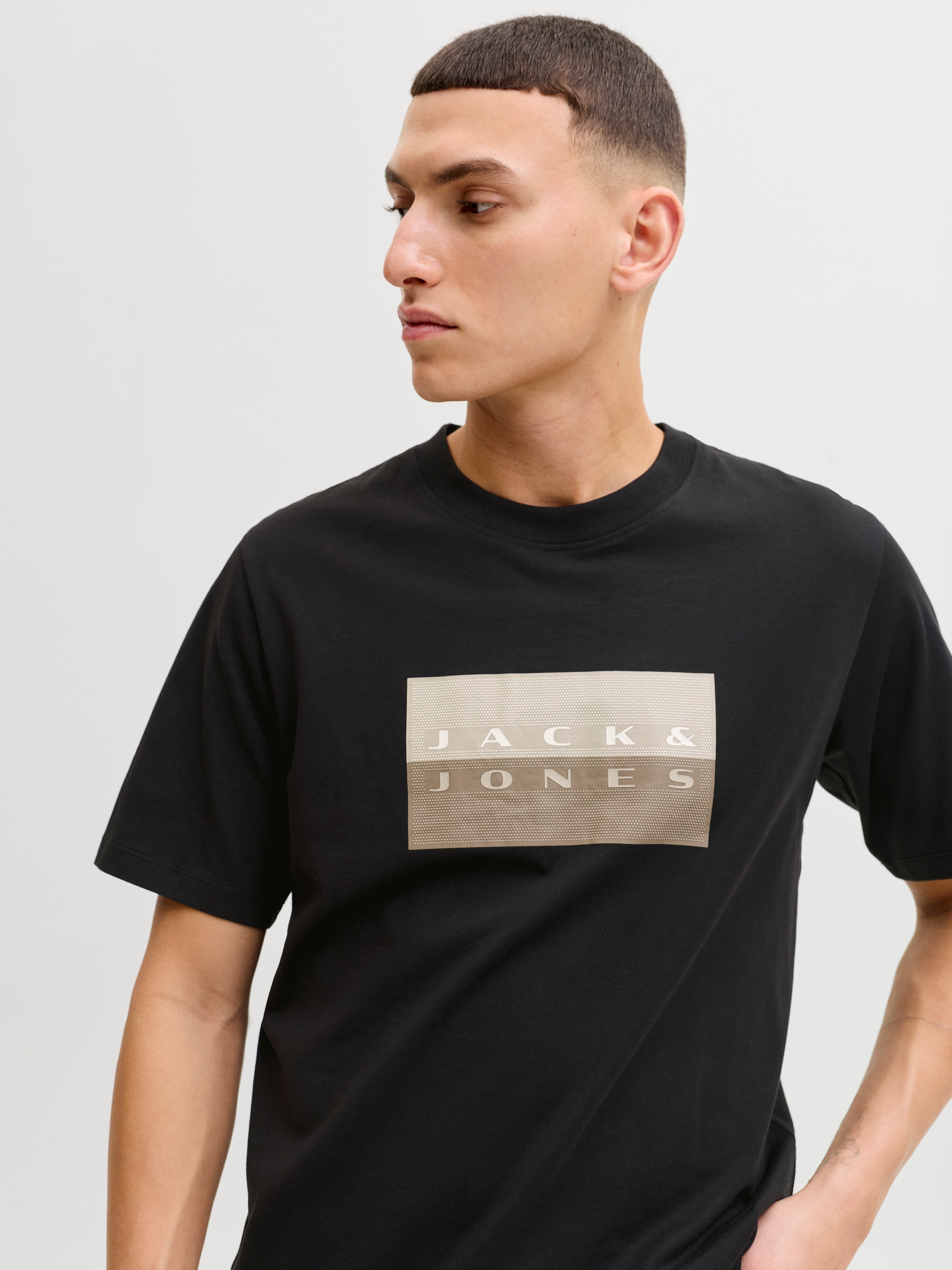 Jack & Jones T-shirt à manches courtes »JCOFUSION DOTS PRINT TEE SS CREW SN« Baumwolle, regular fit