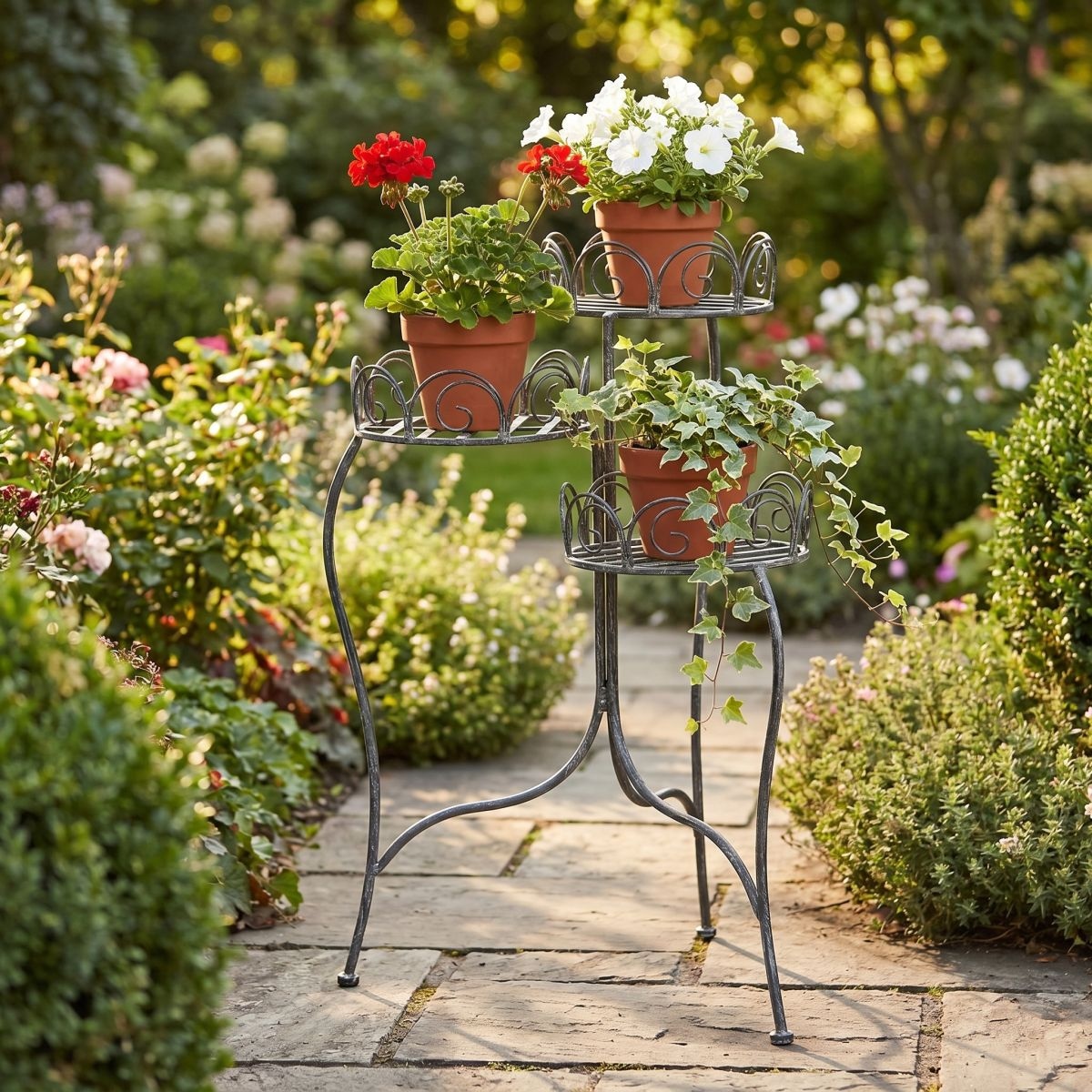 Ambiente Haus Blumenhocker »Blumenständer in grau (H) 70cm« 1 Stk. tlg. aus Schmiedeeisen mit Pulverbeschichtung für Innen- und Aussenbereich