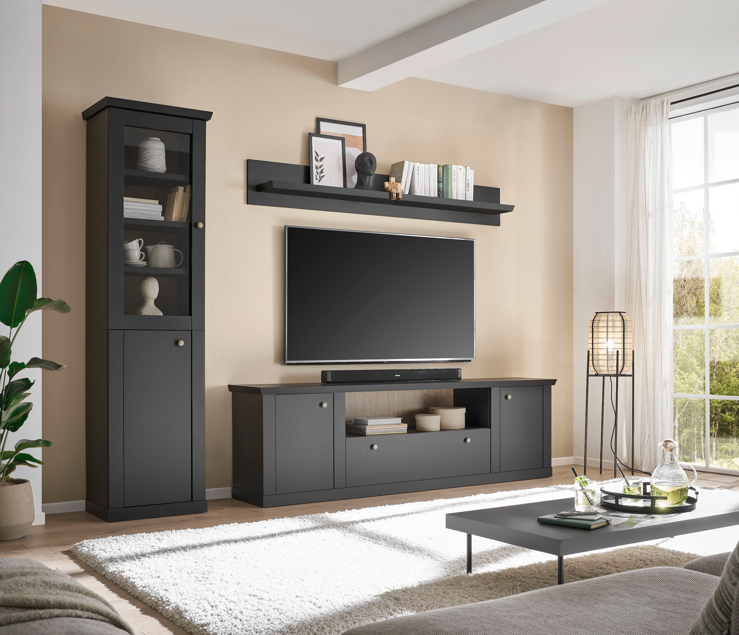 Home affaire Vitrine »Lincoln, Hochschrank im Landhausstil, moderne Glasvitrine« edles Design, messingfarbene Knopfgriffe, vielseitig einsetzbar