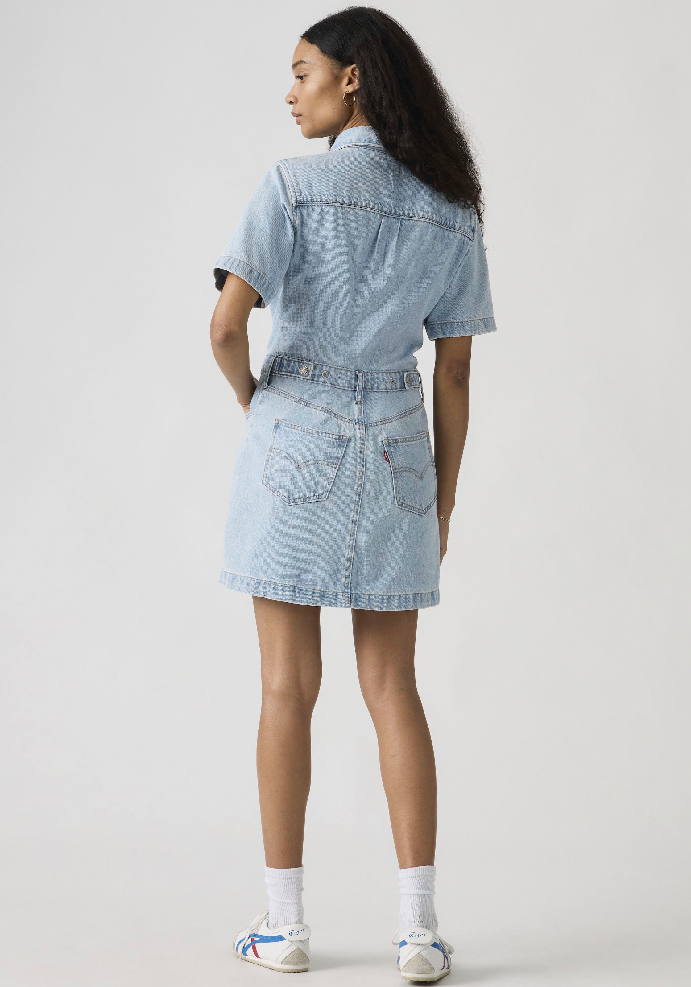 Levi's® Jeanskleid »WESTERN DRESS« Eingrifftaschen | Gesässtaschen Durchgehender Druckknopfverschluss