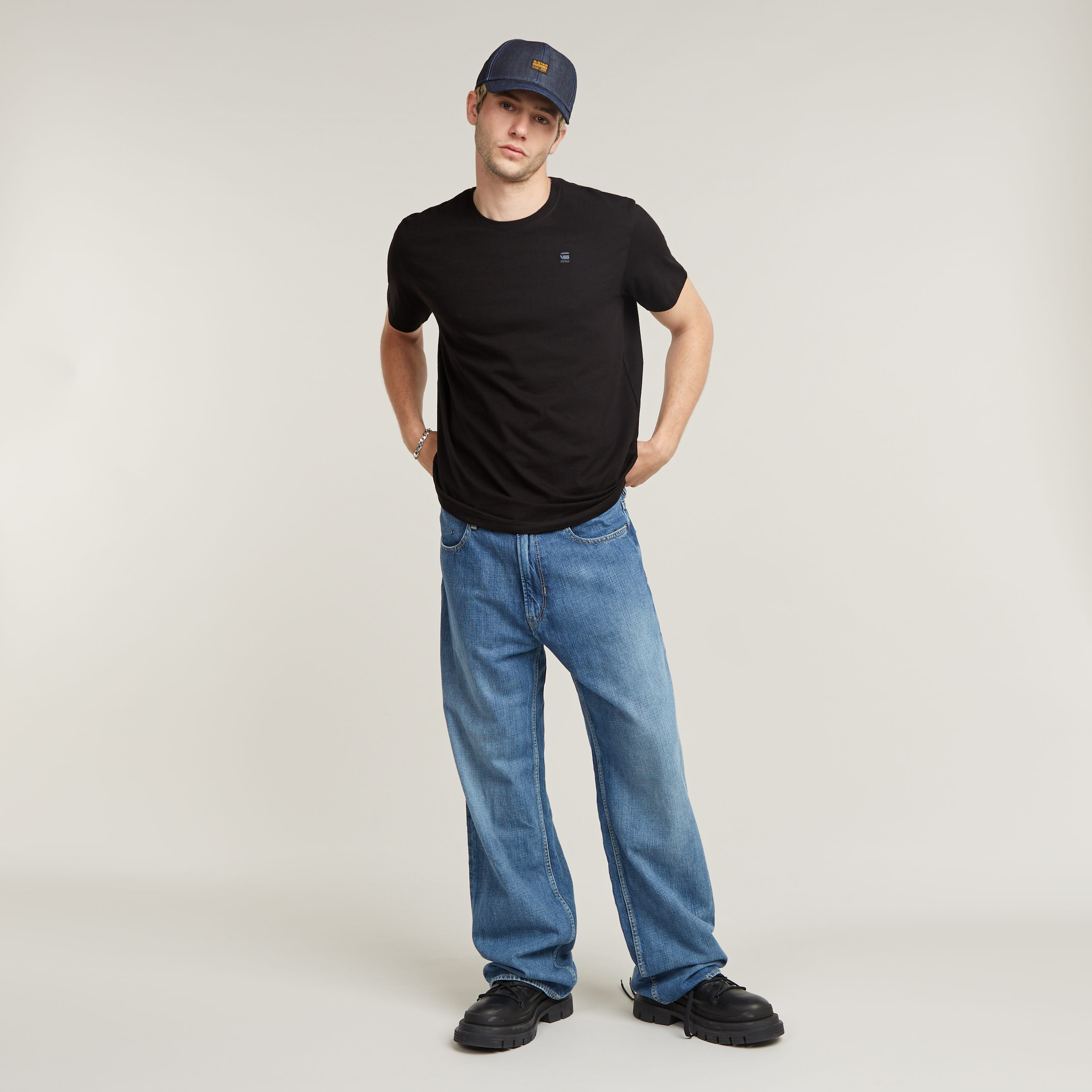 G-STAR T-Shirt »Base-S T-Shirt« mit kleinem Logo-Detail