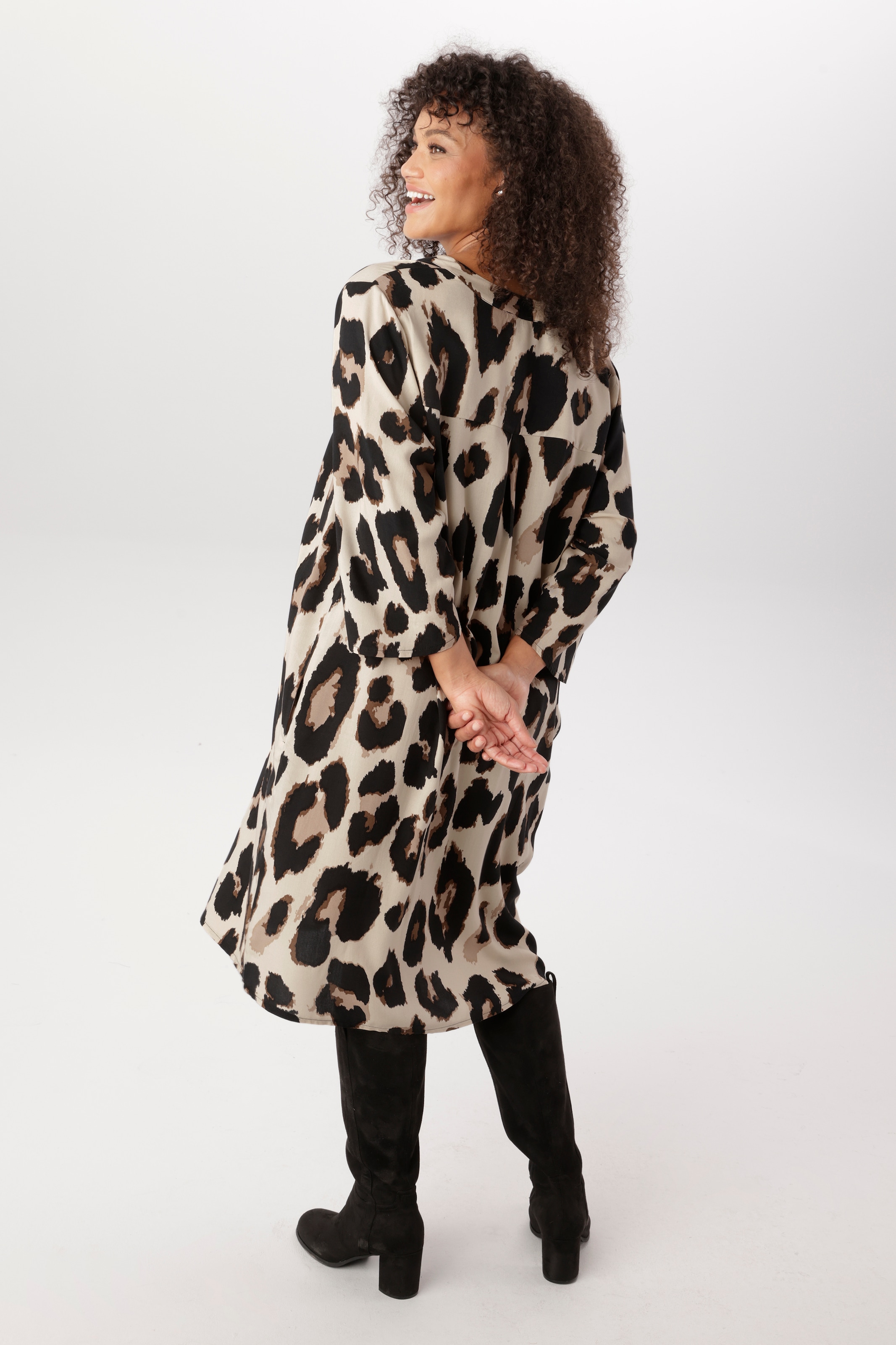 Aniston PLUS Robe imprimée avec superbe imprimé léopard - NOUVELLE COLLECTION