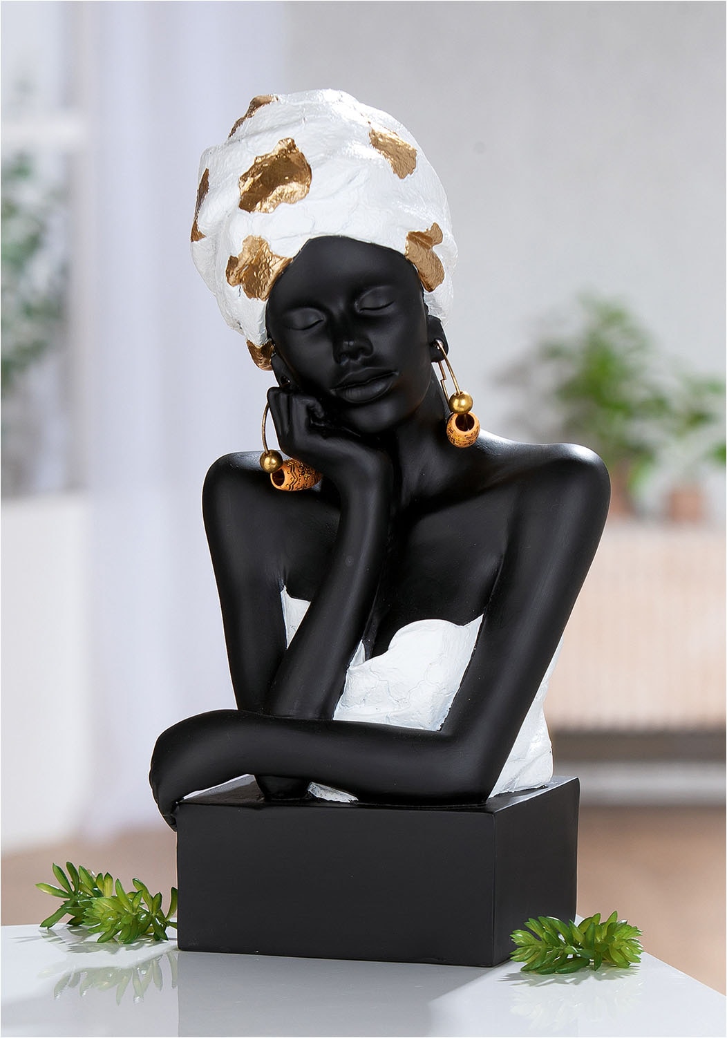 GILDE Sculpture »Figur Frau Jutei«