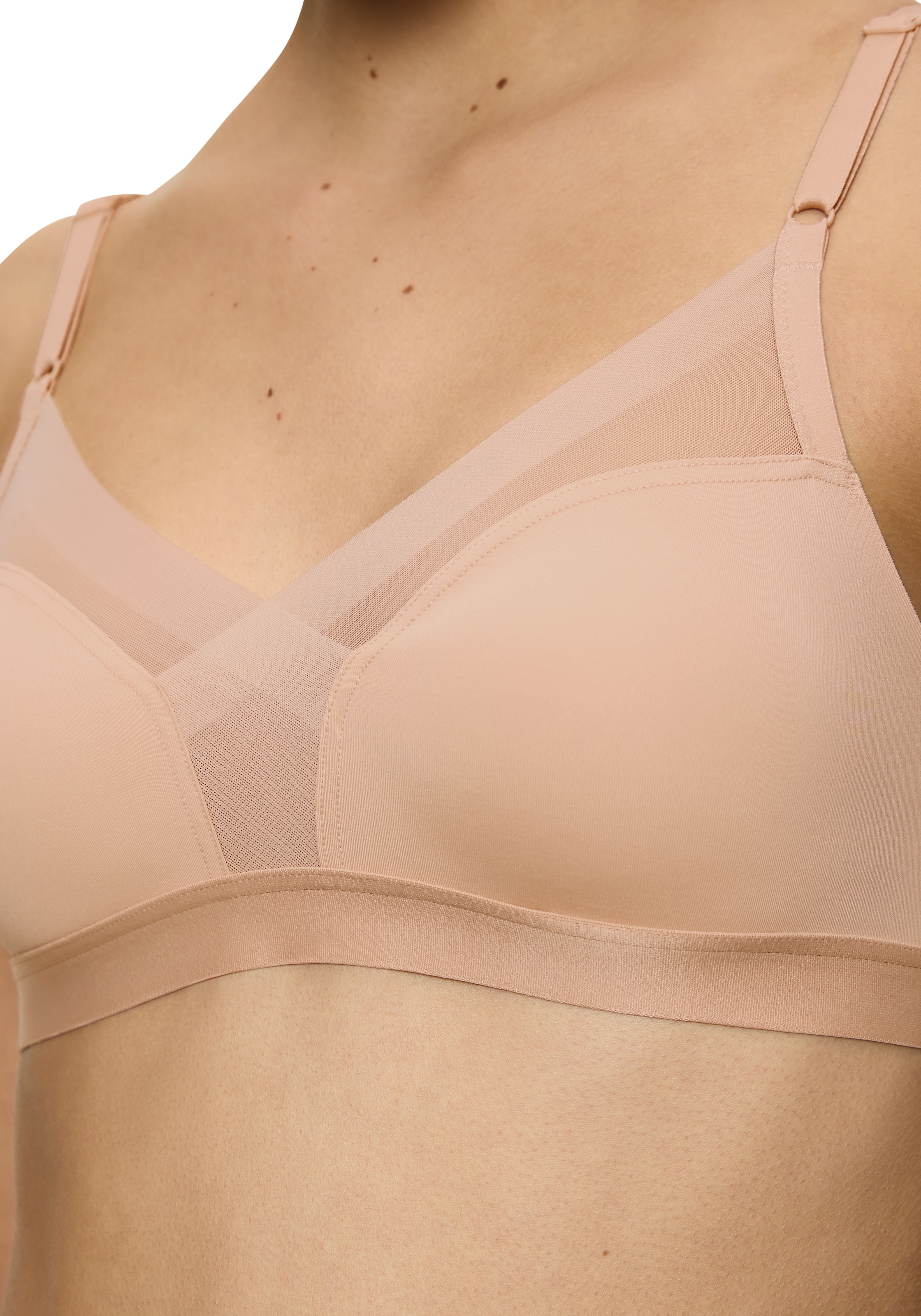 Triumph Soutien-gorge sans armatures »Shape Smart« glättend, vorgeformte Cups, weich und leicht formend