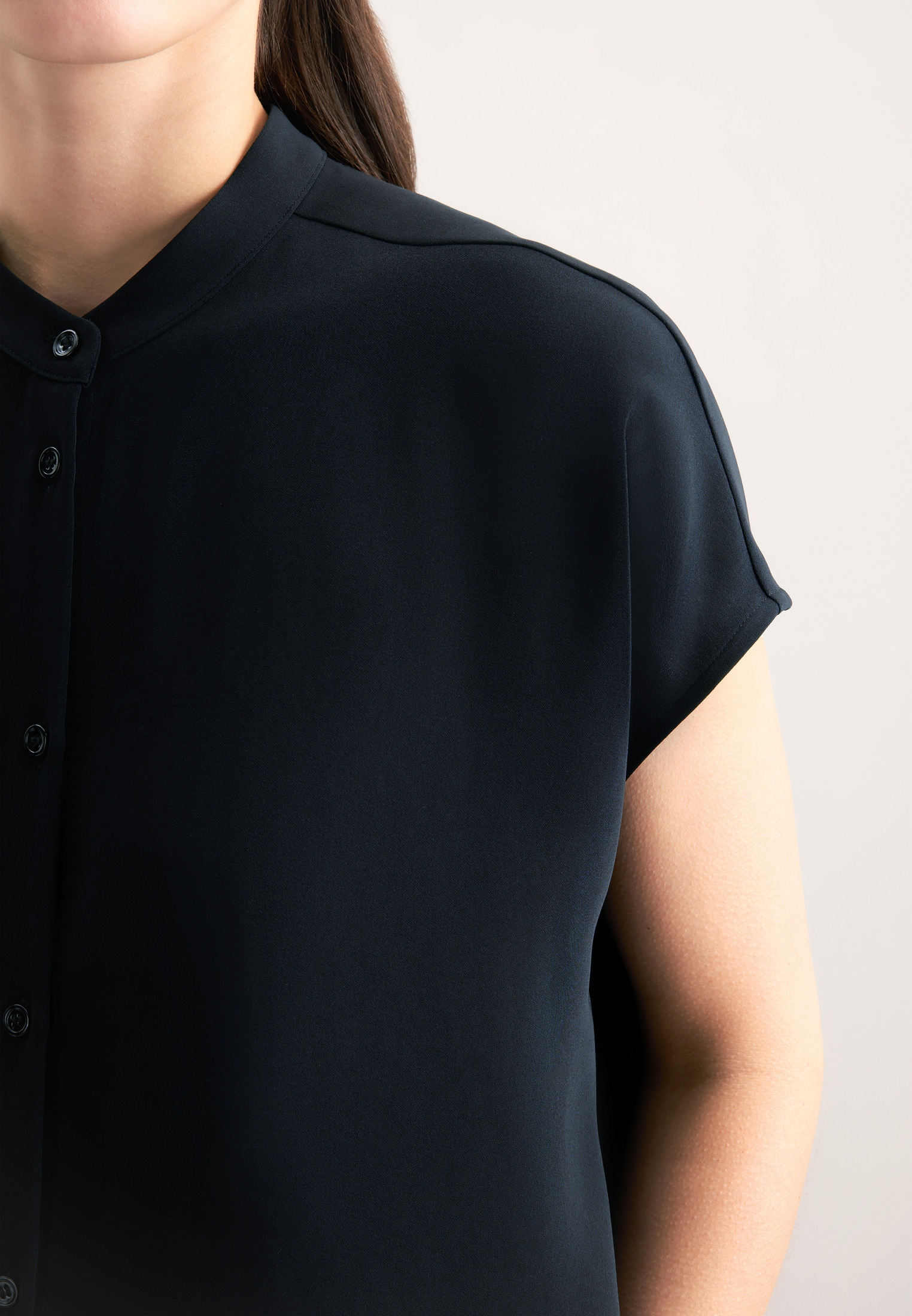 seidensticker Blouse classique »Schwarze Rose« Kurzarm Kragen Uni