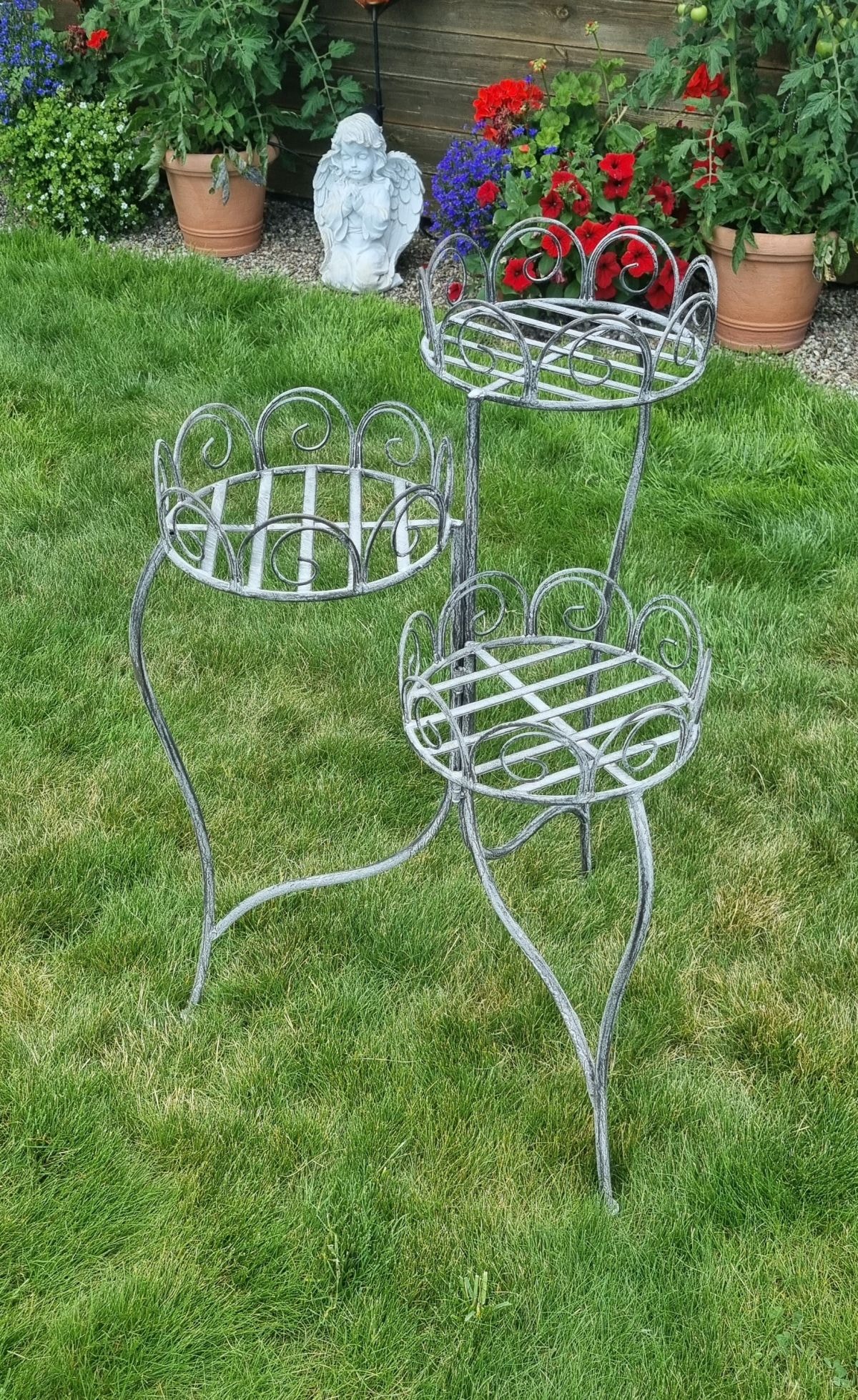 Ambiente Haus Blumenhocker »Blumenständer in grau (H) 70cm« 1 Stk. tlg. aus Schmiedeeisen mit Pulverbeschichtung für Innen- und Aussenbereich