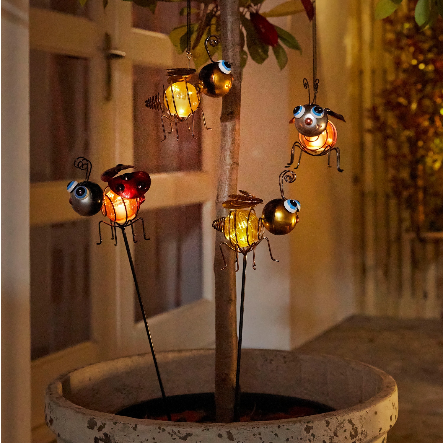 LUXFORM Gartenleuchte »Solar - 1x Biene und 1x Marienkäfer - 2 Stück« LED-Modul 2 Stk. Dekoratives Gartenornament