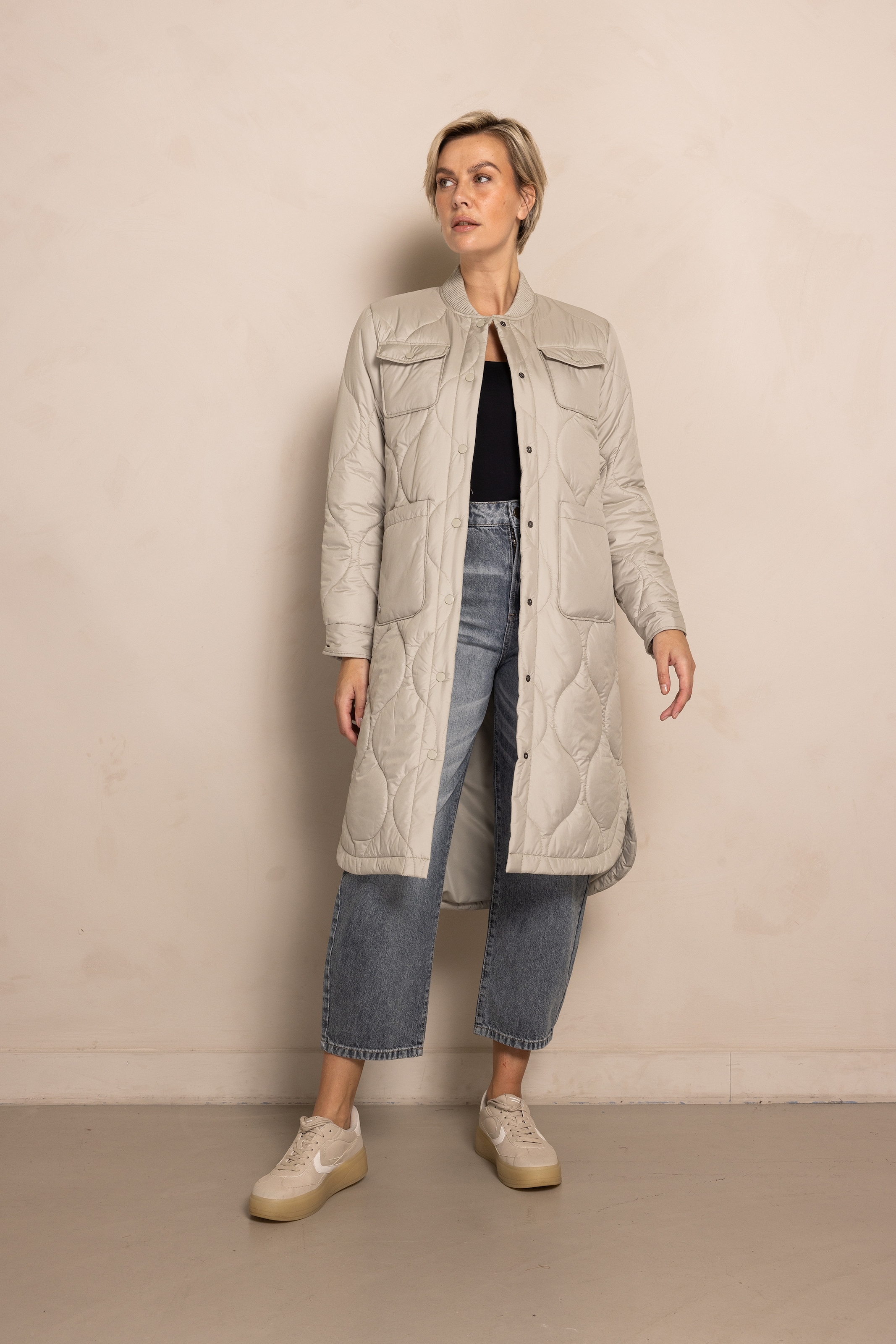 Zhrill Steppmantel »ZHTARA« mit leichter Steppung und Knopfleiste