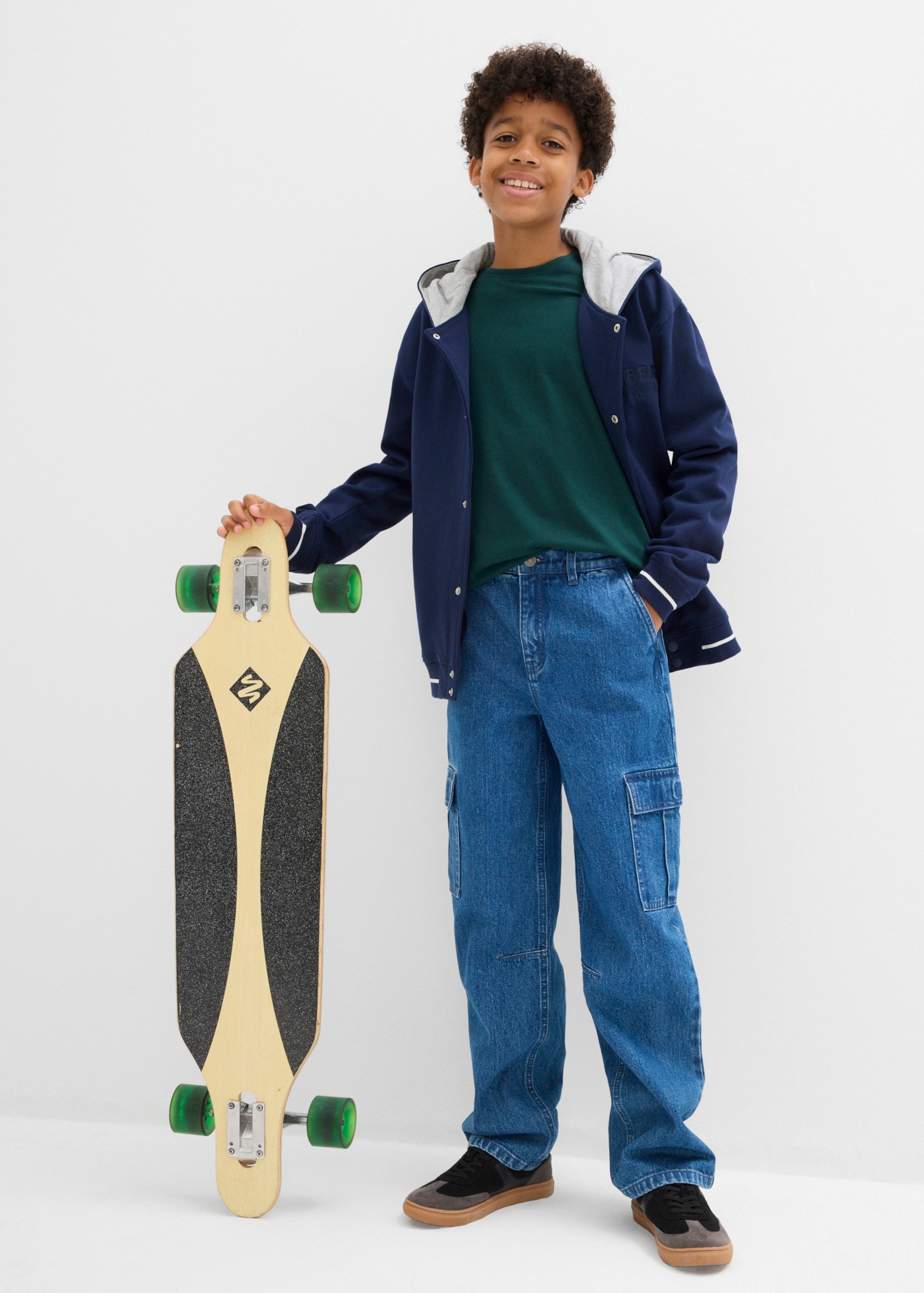 bonprix T-shirt à manches longues Paquet, 3 pour enfants, en paquet pratique de trois, en coton, couvrant les hanches