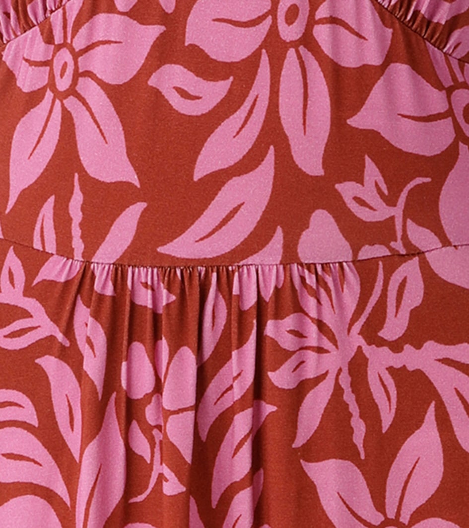 Aniston CASUAL Robe d'été mit trendfarbenem, grafischen Blumendruck - NEUE KOLLEKTION