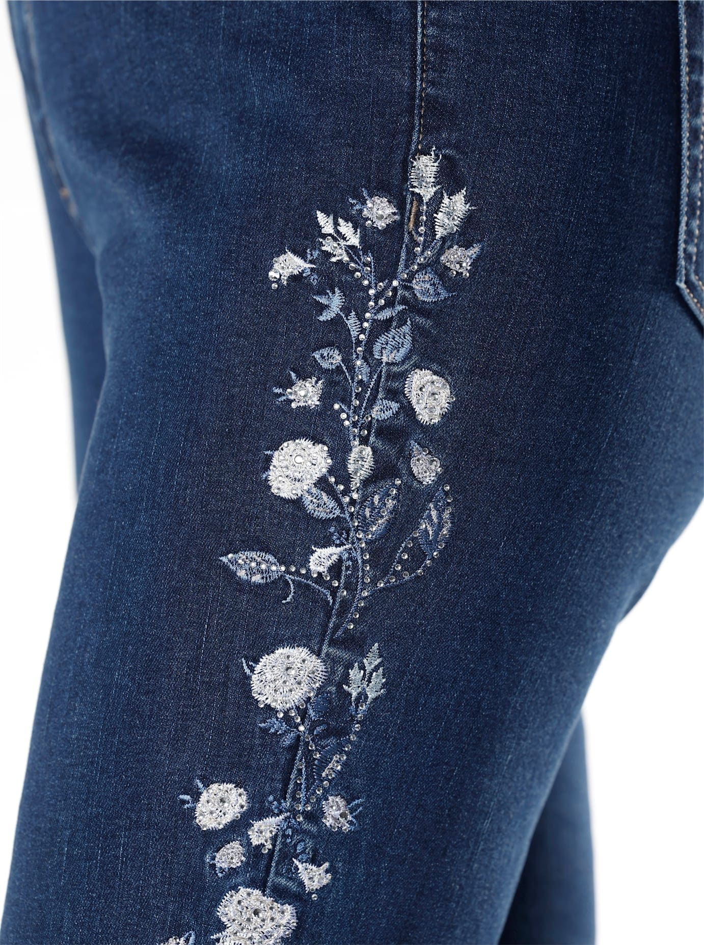 Lady Jeans à 5 poches 1 pièces