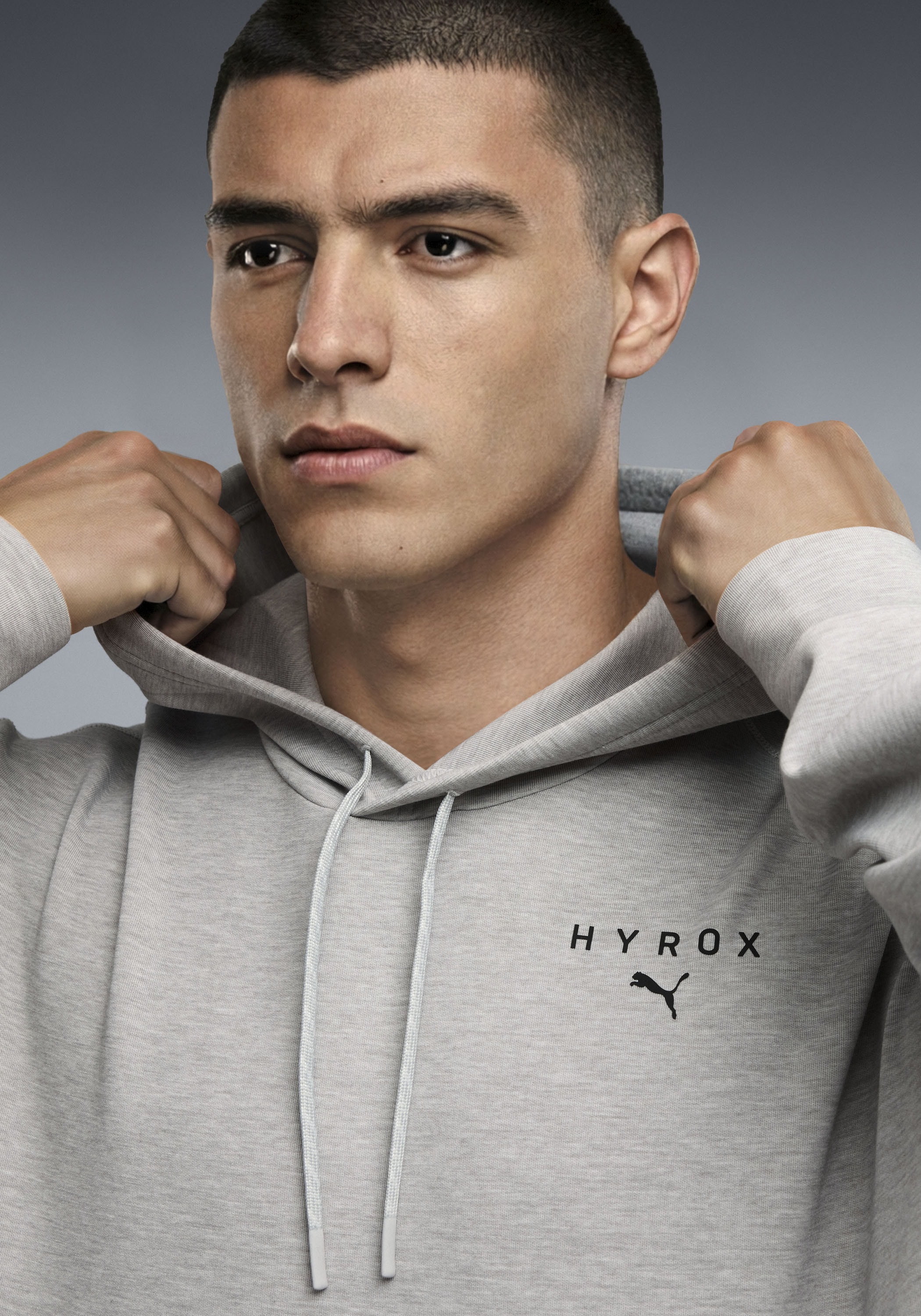PUMA Sweat à capuche »M  X HYROX CLOUDSPUN HOODIE«, Regular Fit, für Fitness und sportliche Aktivitäten, mit Kapuze
