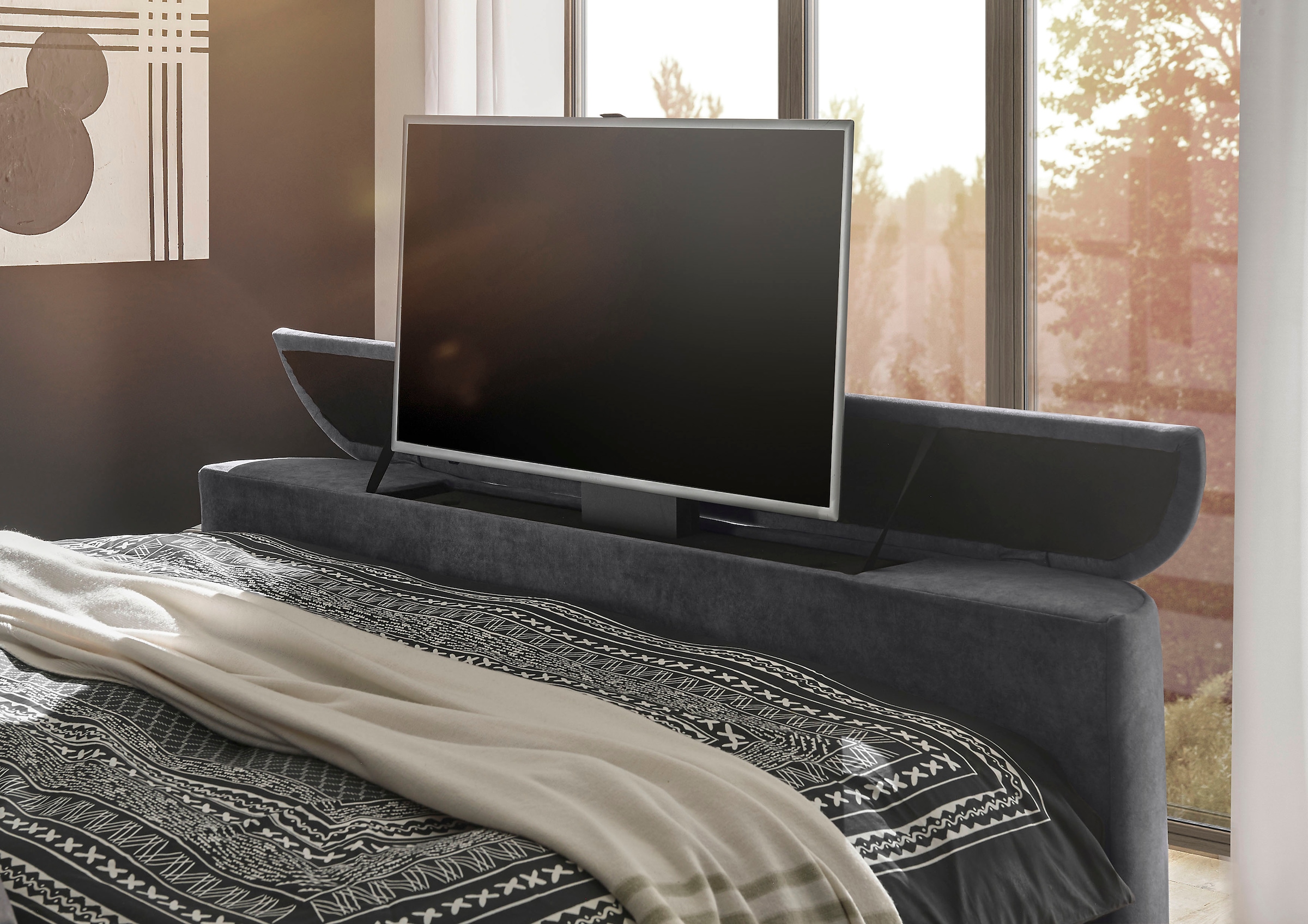 ED EXCITING DESIGN Boxspringbett »Dallas« 7 Stk. tlg. inkl. Topper, LED-Beleuchtung, TV Halterung und zwei Bettkästen