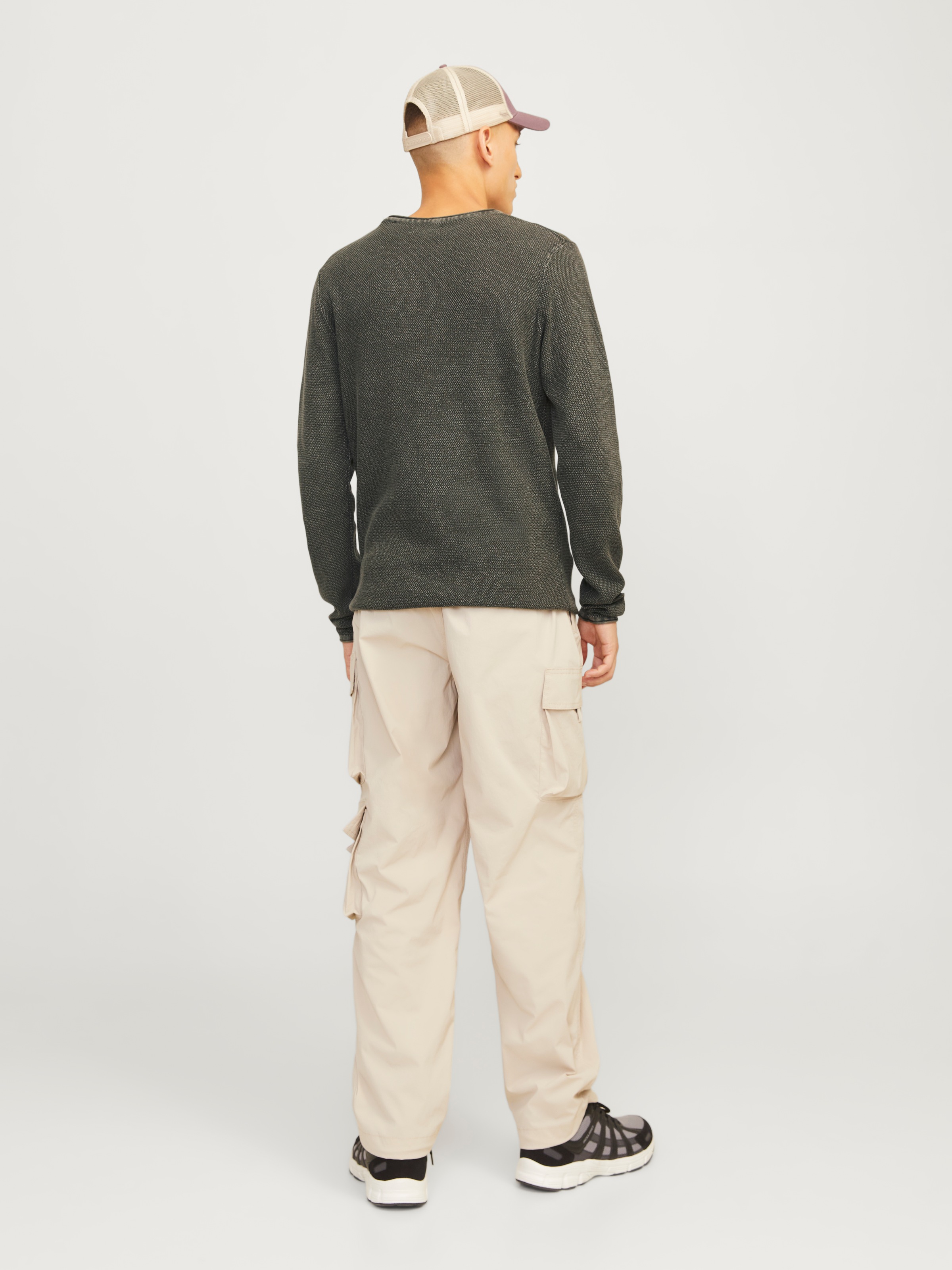 Jack & Jones Rundhalspullover »JJDEAN KNIT CREW NECK AW24« in gewaschener Optik