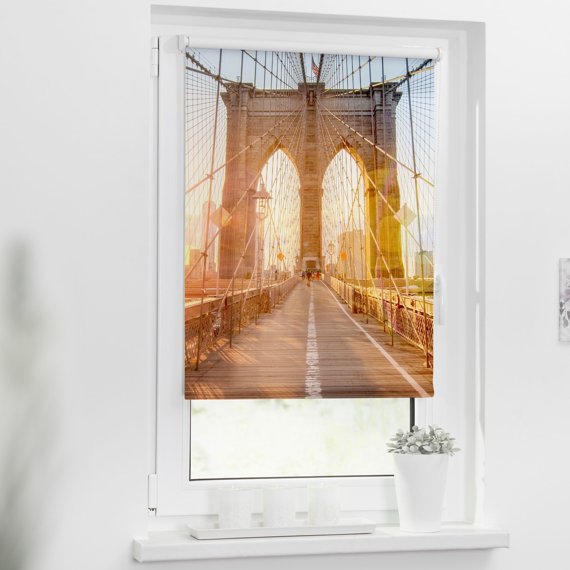 LICHTBLICK ORIGINAL Seitenzugrollo »Rollo Klemmfix, ohne Bohren, Verdunkelung, Brooklyn Bridge - Orange« verdunkelnd Verdunkelung | energiesparend freihängend
