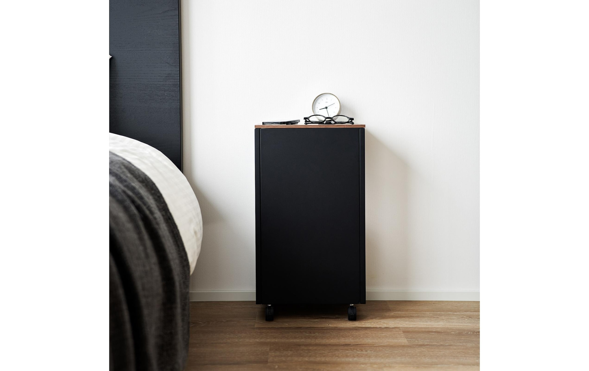 Yamazaki Table d'appoint »Tower 31 x 22 x 55 cm«