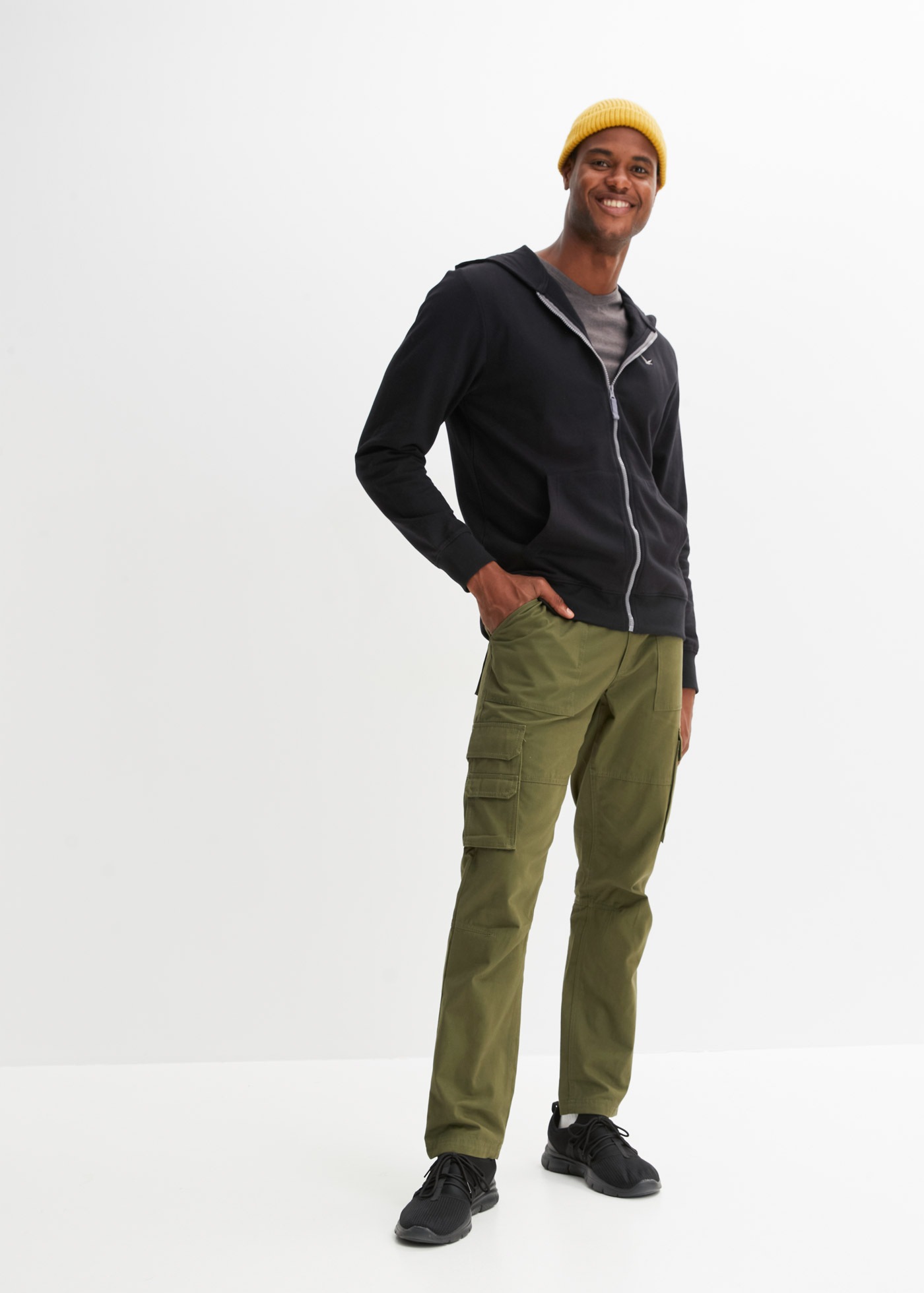 bonprix T-shirt »T-Shirt mit V-Ausschnitt (3er Pack)« Packung, 3 cuis Regular Fit, V-Ausschnitt, aus Baumwolle