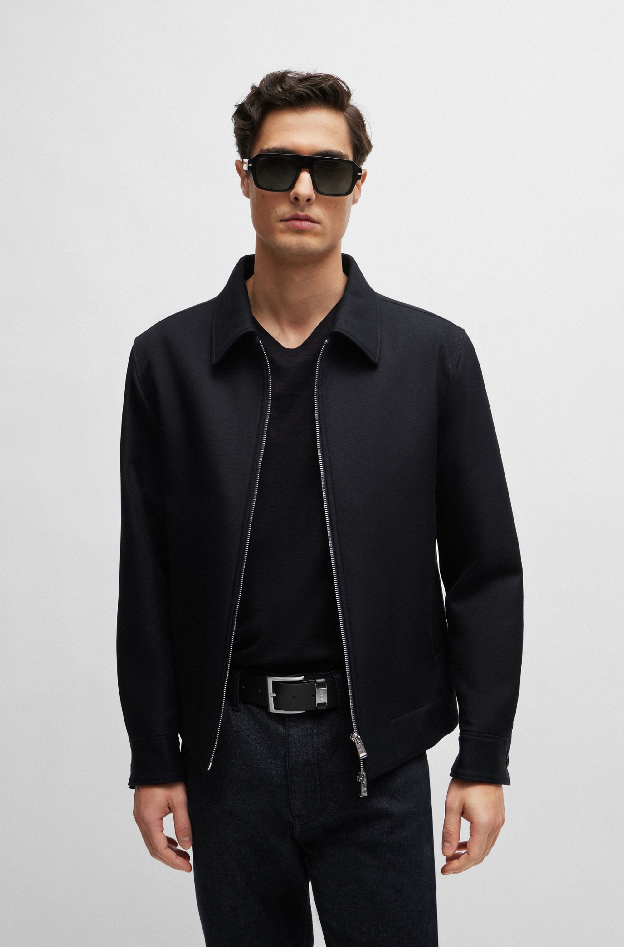 BOSS Ledergürtel »Connio« silberfarbene Schliesse & Logo-Schriftzug auf der Schlaufe