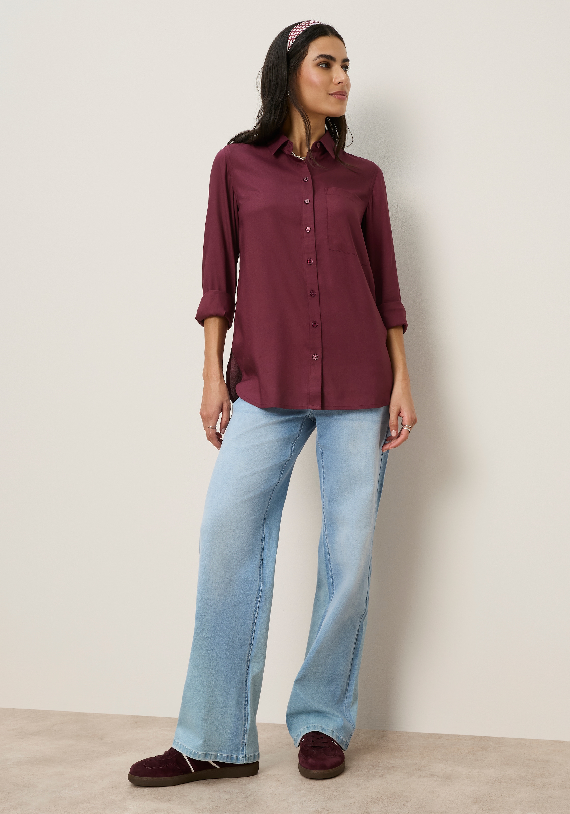 Tamaris Hemdbluse »mit lockerem Schnitt, aus fliessender Viskose-Qualität« im Oversize-Look mit Tasche
