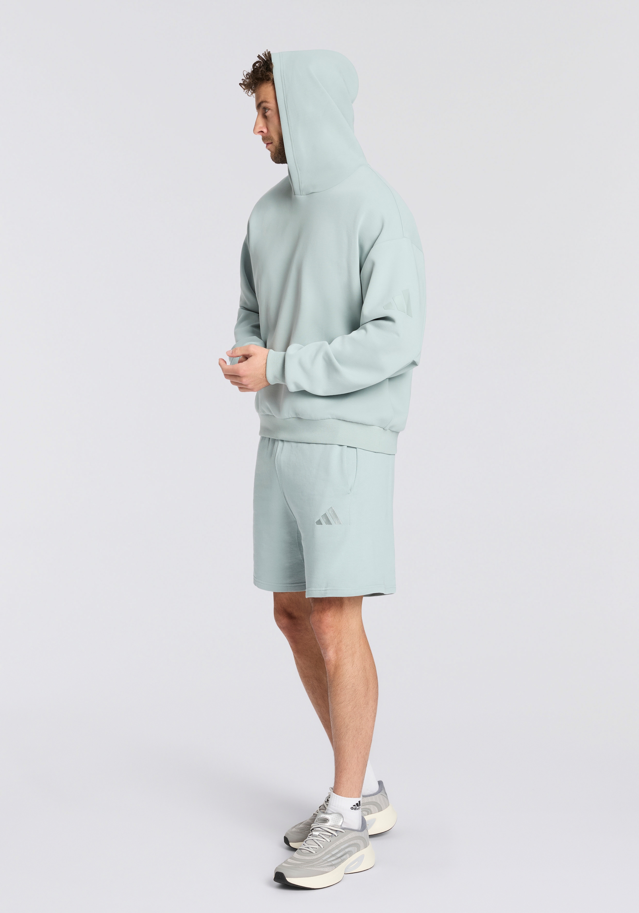 adidas Sportswear Sweat à capuche »SOFT LUX HOODIE«, mit Kapuze, für Sportmode und Freizeit, mit 3-Streifen-Logo-Print
