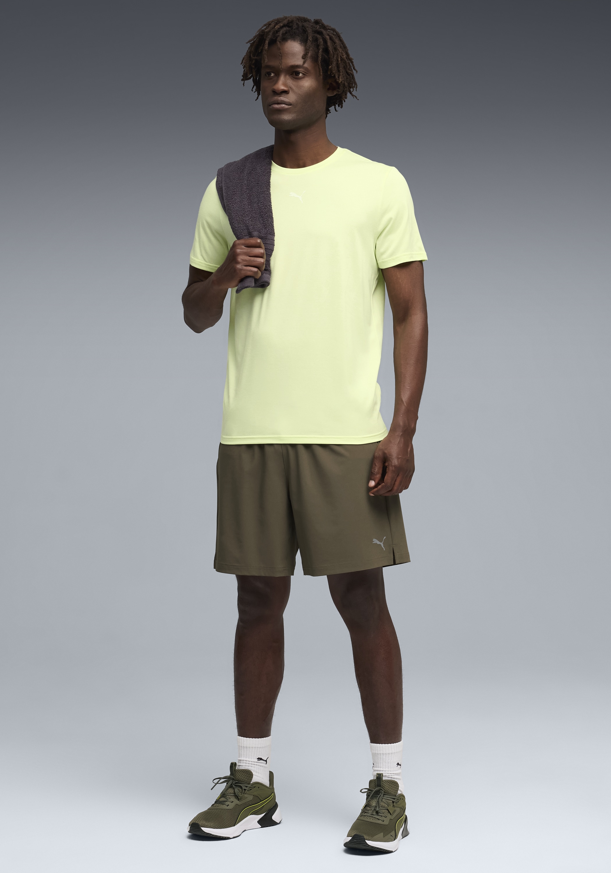 PUMA Trainingsshirt »M TAD ESSENTIALS HEATHER CAT TEE (CF SMALL CAT)« Basic-T-Shirt, Kurzarm, für Sportmode