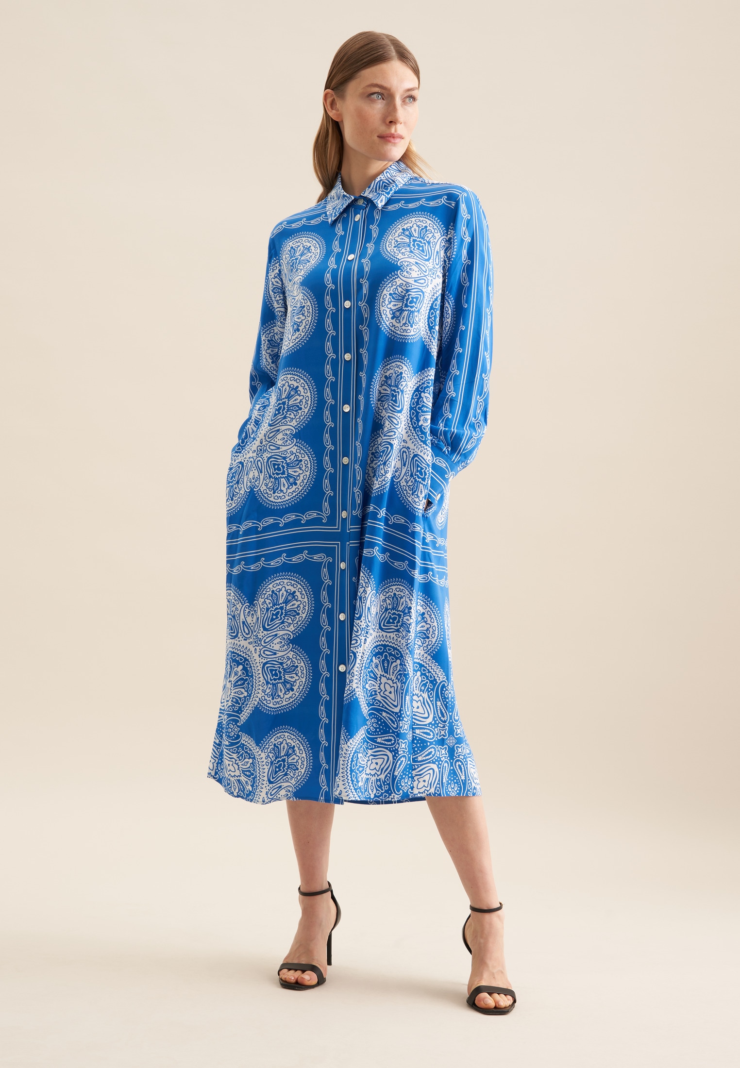 seidensticker Sommerkleid »Schwarze Rose« 1/1 Kragen Tuchprint