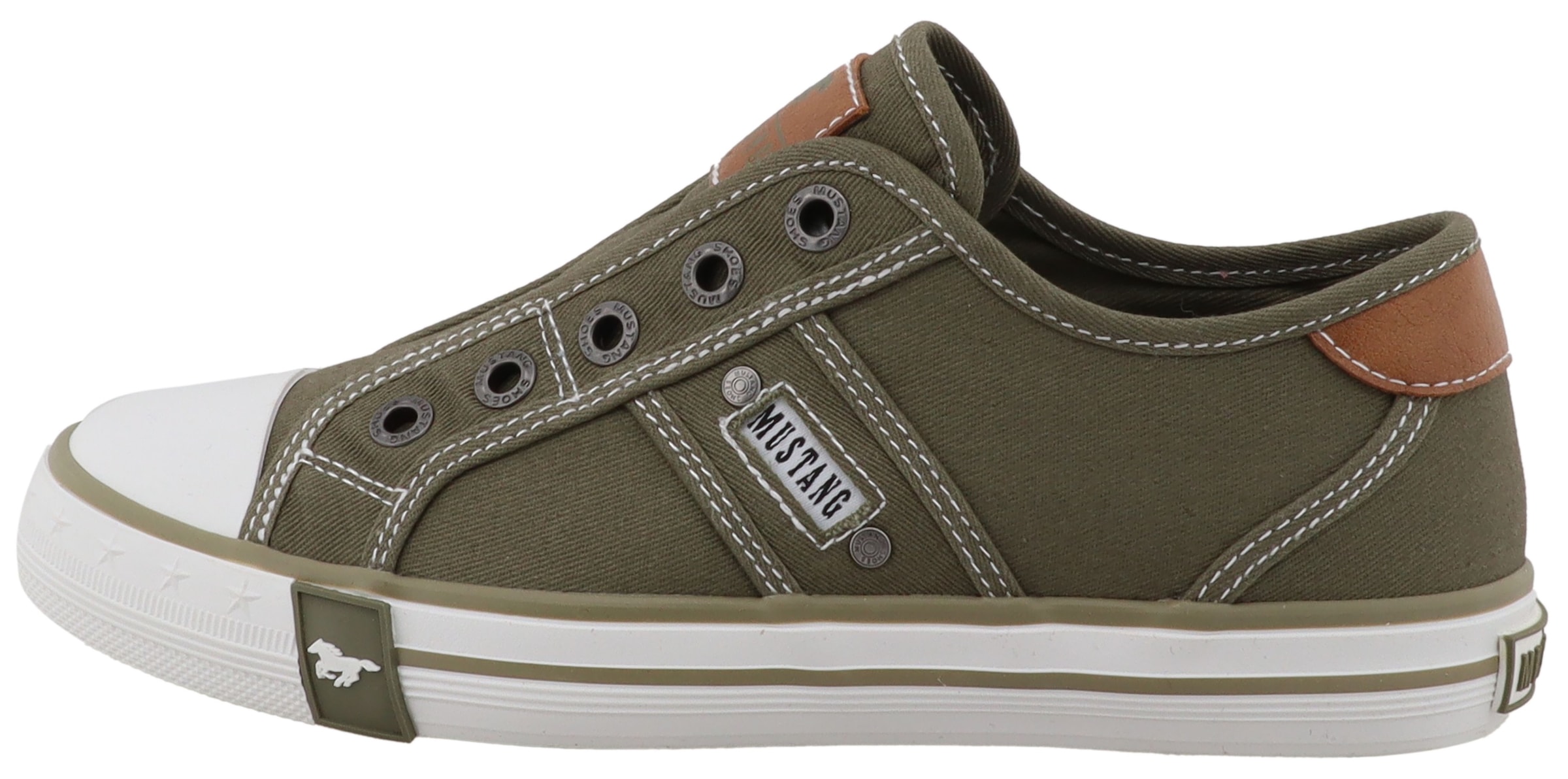 Mustang Shoes Baskets slip-on »Gaspare«  Chaussure de loisirs, mocassin, chaussure basse avec coutures contrastées