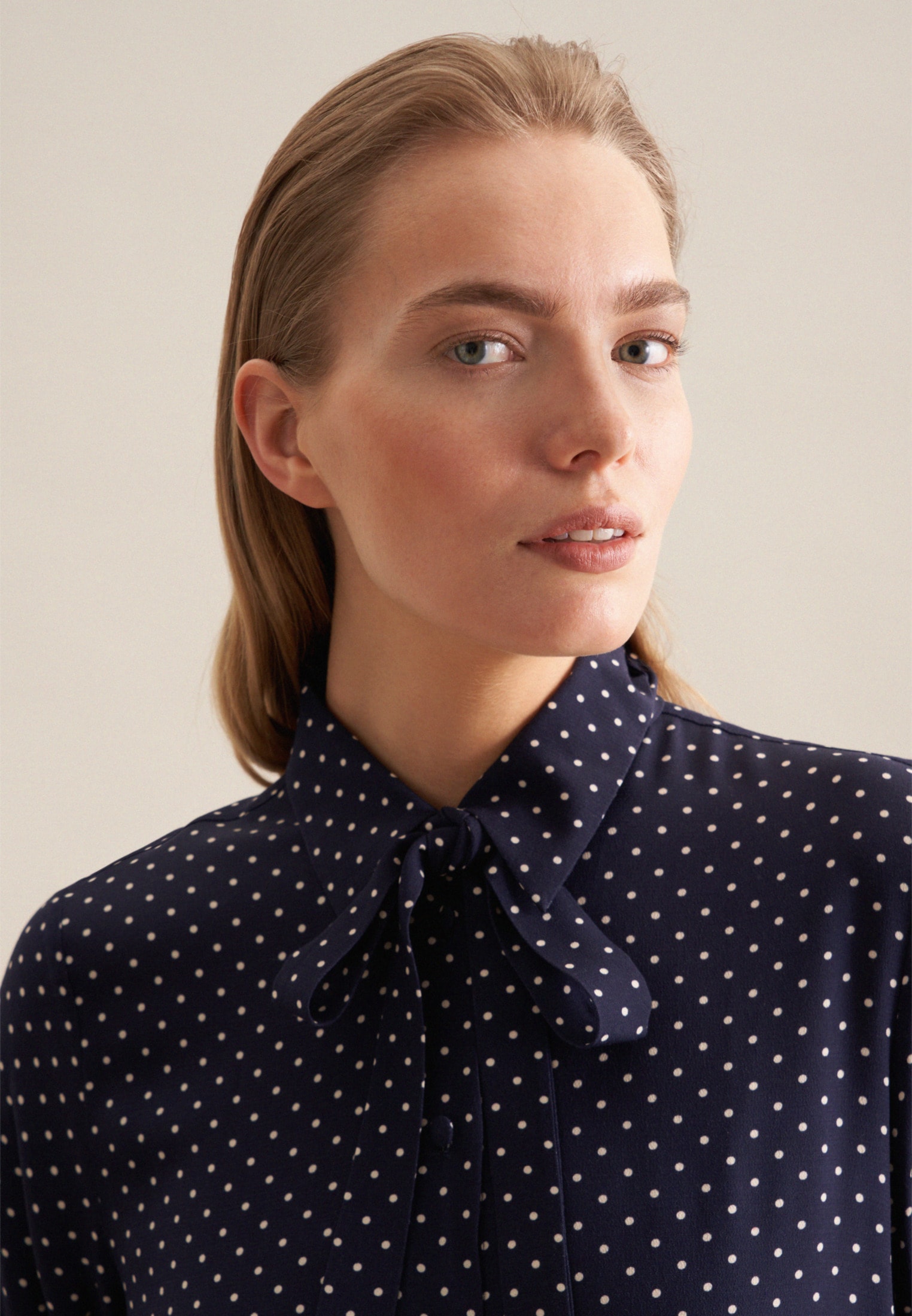 seidensticker Robe d'été »Schwarze Rose« 1/1 Kragen Punkte