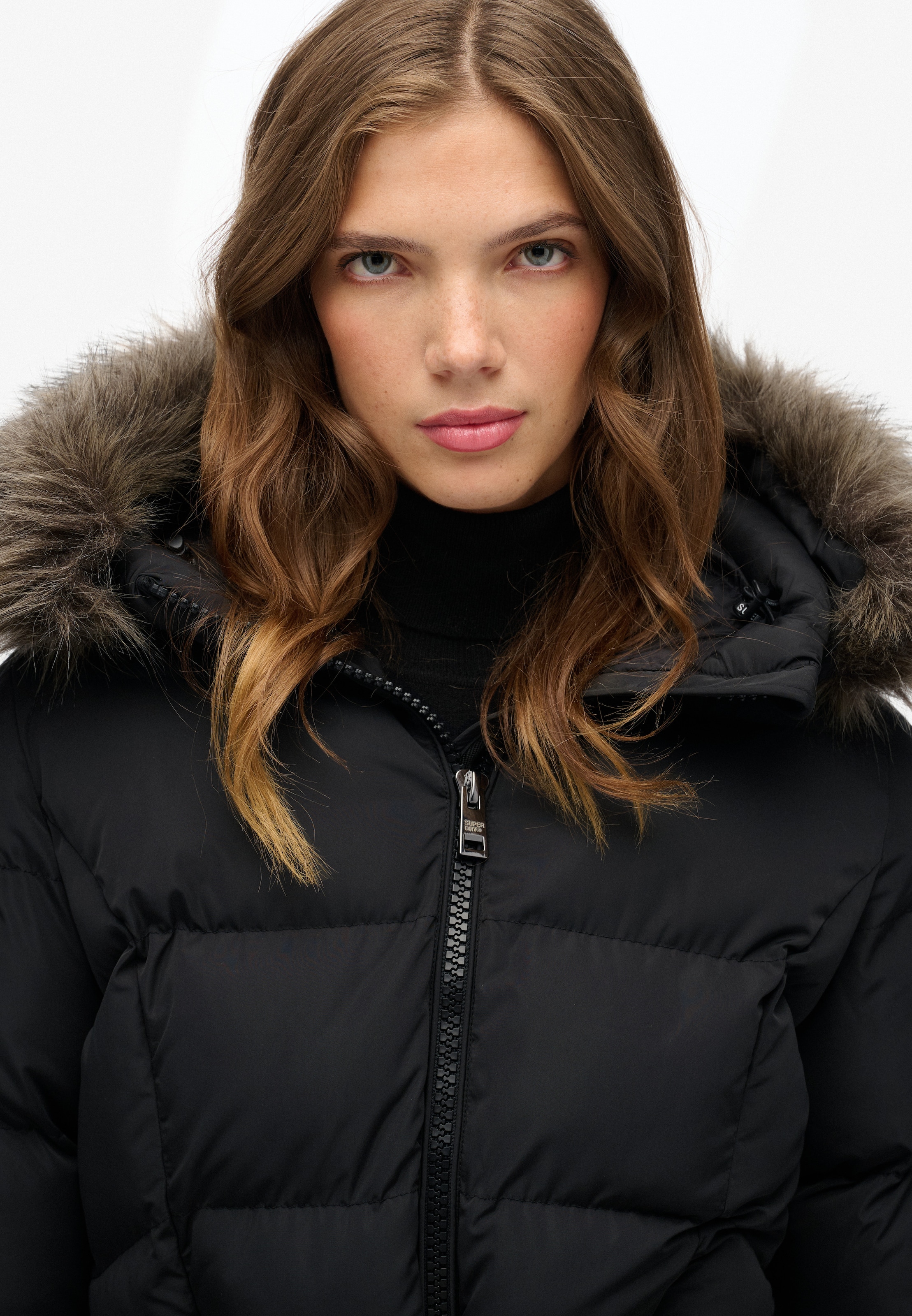 Superdry Veste matelassée »FUJI BELTED PUFFER« mit Kapuze