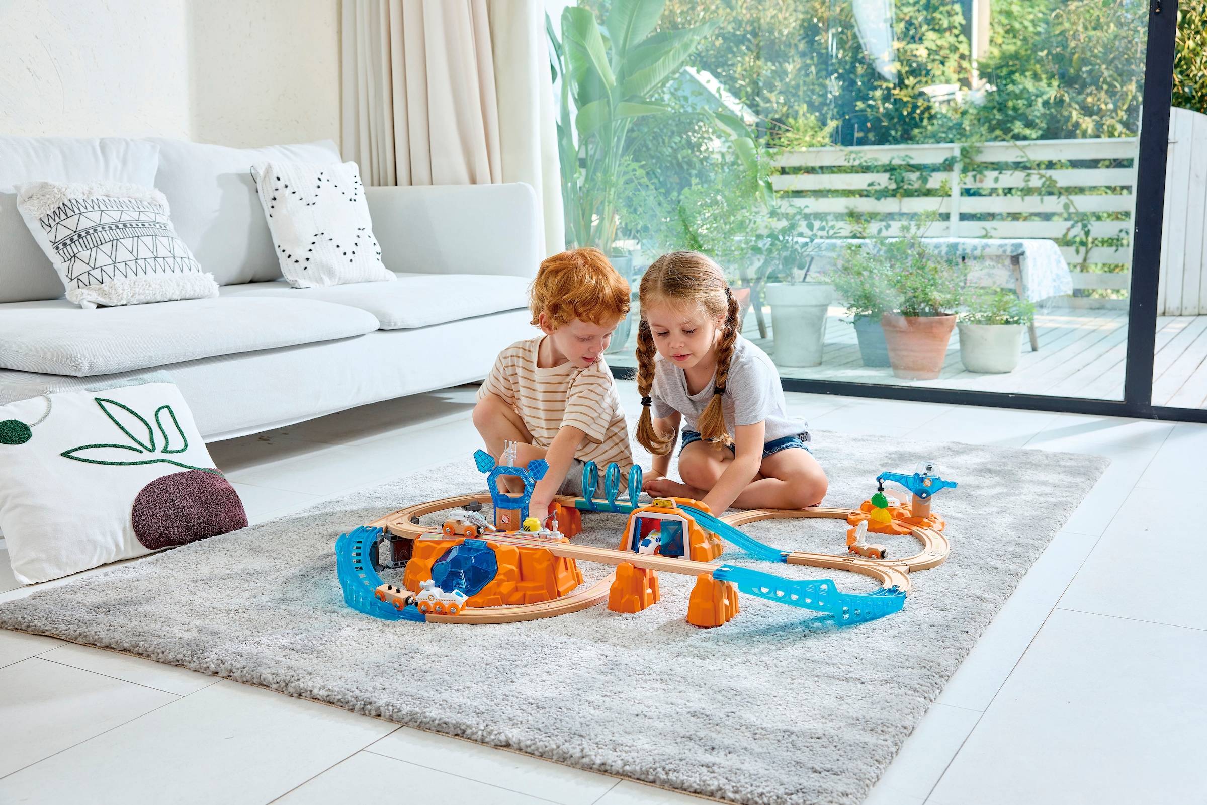 Hape Train jouet »Zugset - Mars-Erkundung« avec lumière et son