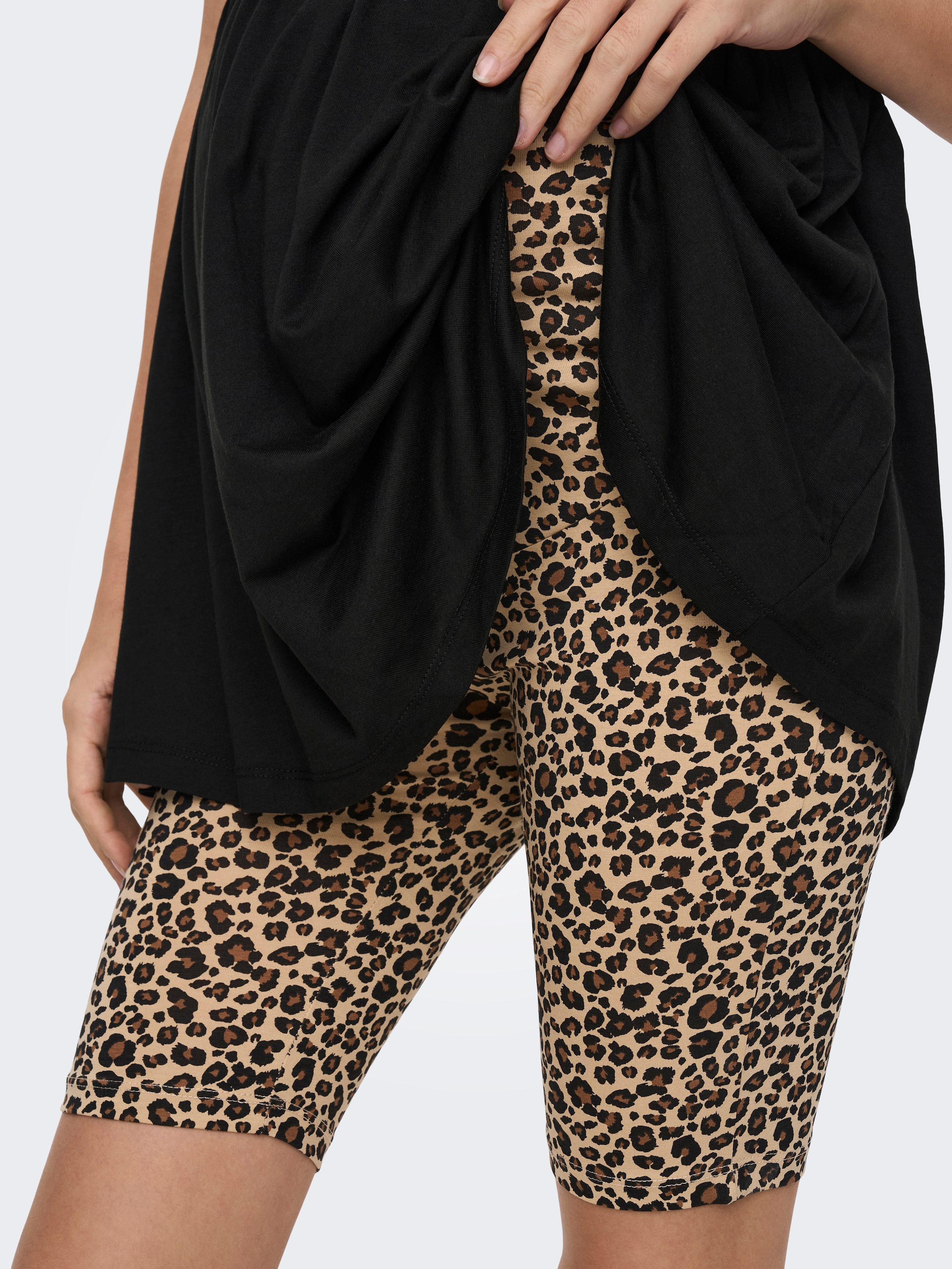 ONLY MATERNITY Umstandsshorts »OLMLOVELY SHORTS JRS MAT 2 PACK AOP«