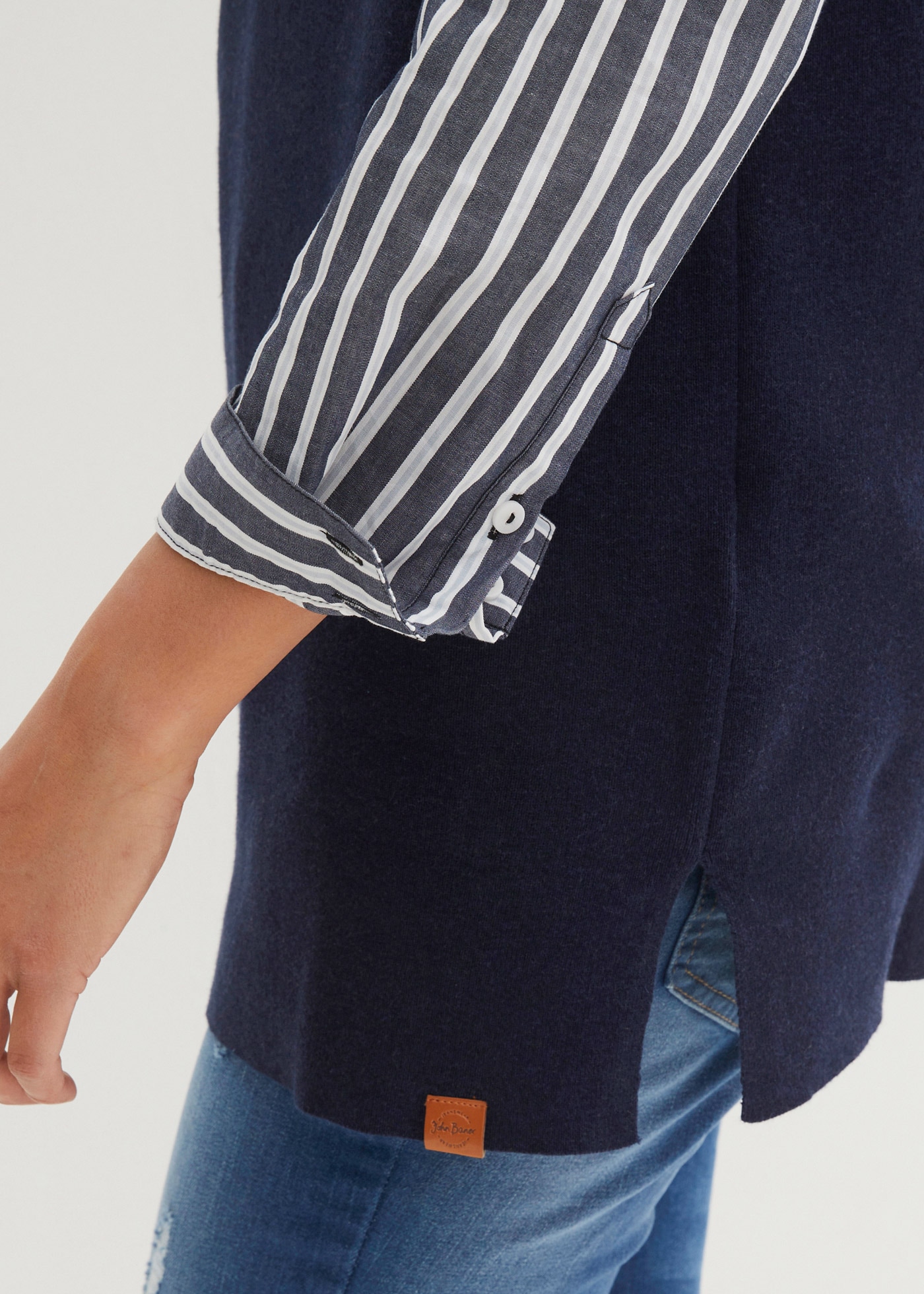 bonprix Pull-over mit Kapuze und kleinen Seitenschlitzen