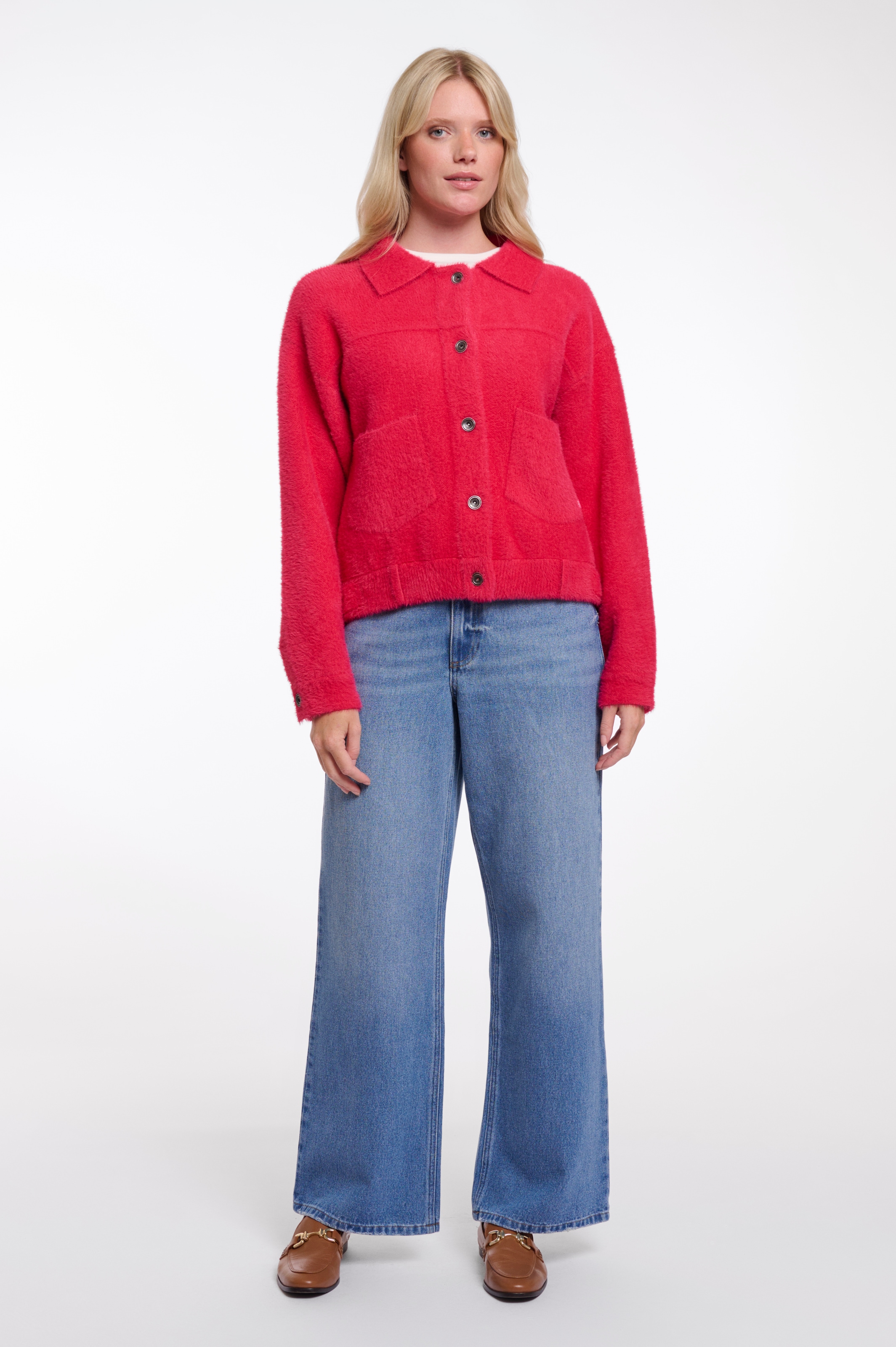 Rino & Pelle Cardigan »BUBBLY« avec un aspect duveteux, manches longues, col rond, sans capuche, en mélange de matières