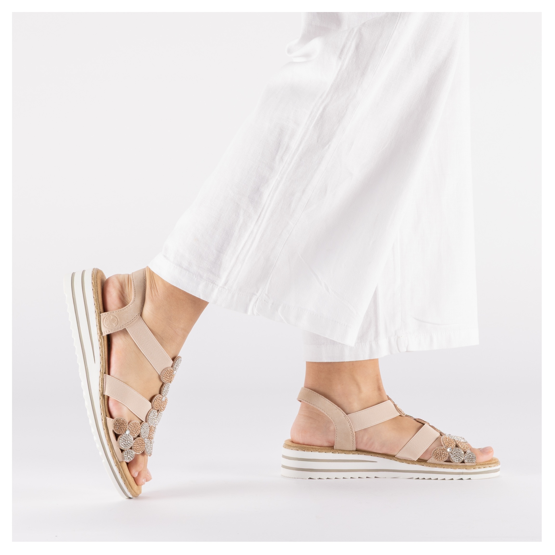 Rieker Sandale  Chaussure à enfiler, chaussure d'été, chaussure de vacances avec pierres pailletées