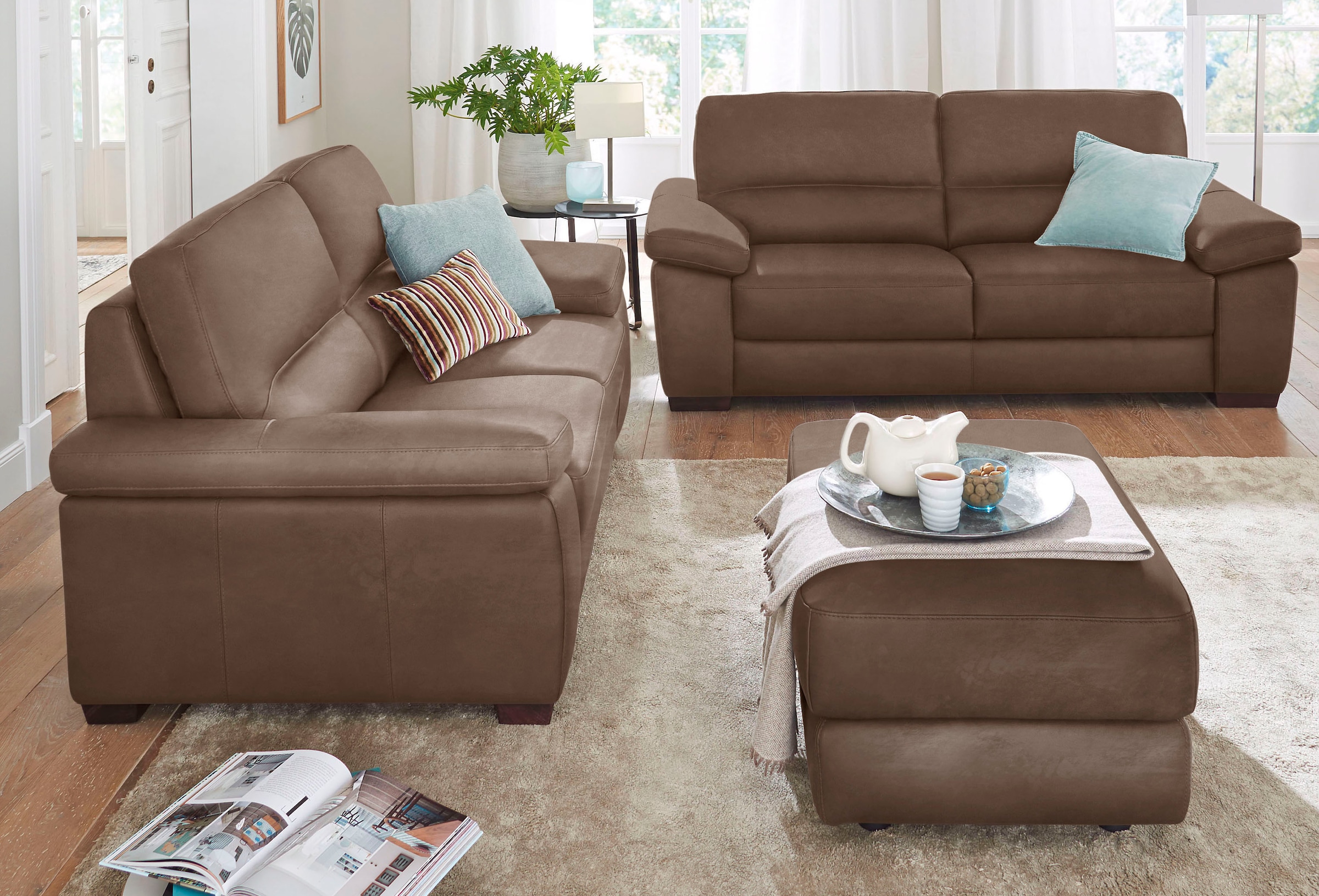 CALIA ITALIA 3-places »Gaia, Sofa im edlen Design und mit erstklassigem Sitzkomfort« aus pflegeleichtem Luxus-Microfaser Ginevra Hydro Care