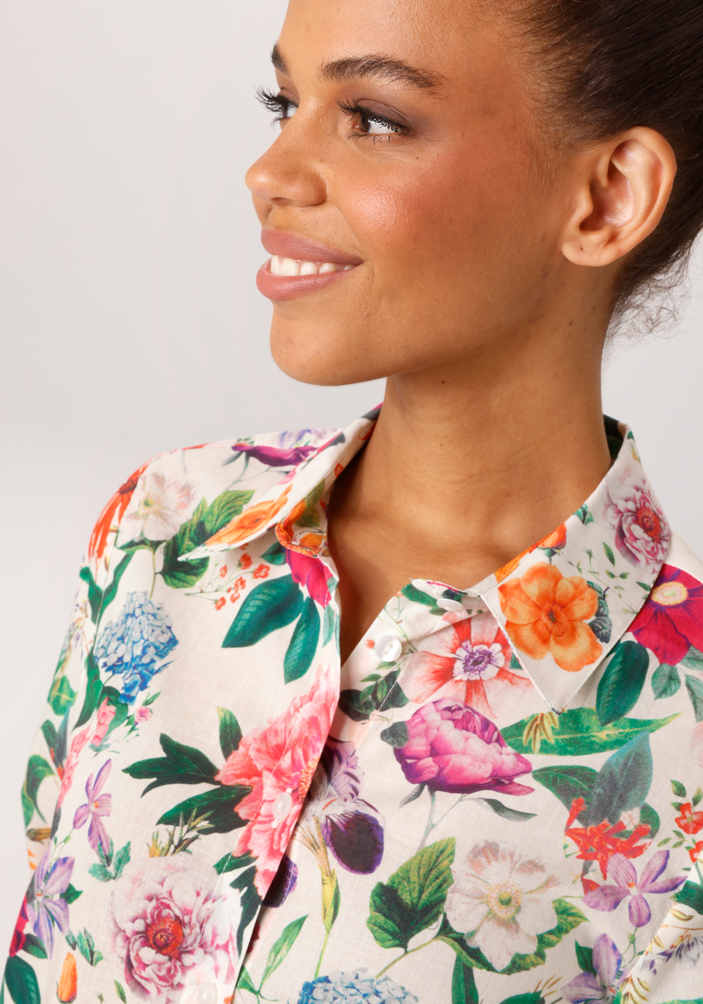 Aniston CASUAL Blouse chemise mit farbenfrohen Blumendruck - jedes Teil ein Unikat - NEUE KOLLEKTION